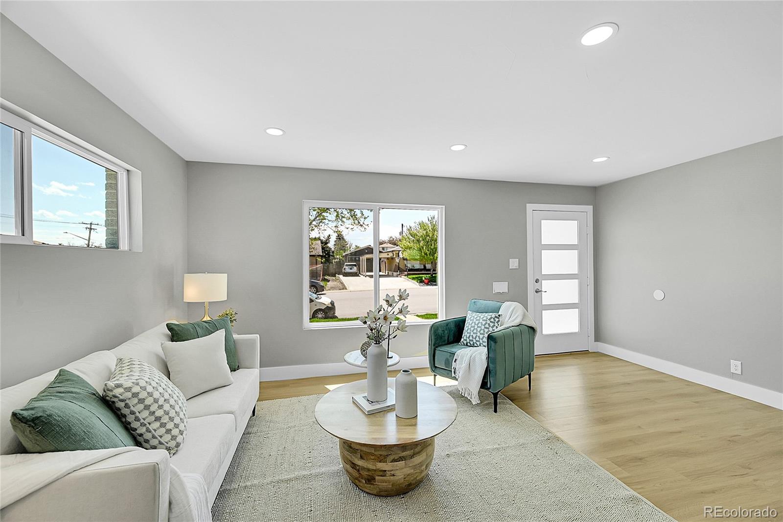 MLS Image #4 for 7634  navajo street,denver, Colorado