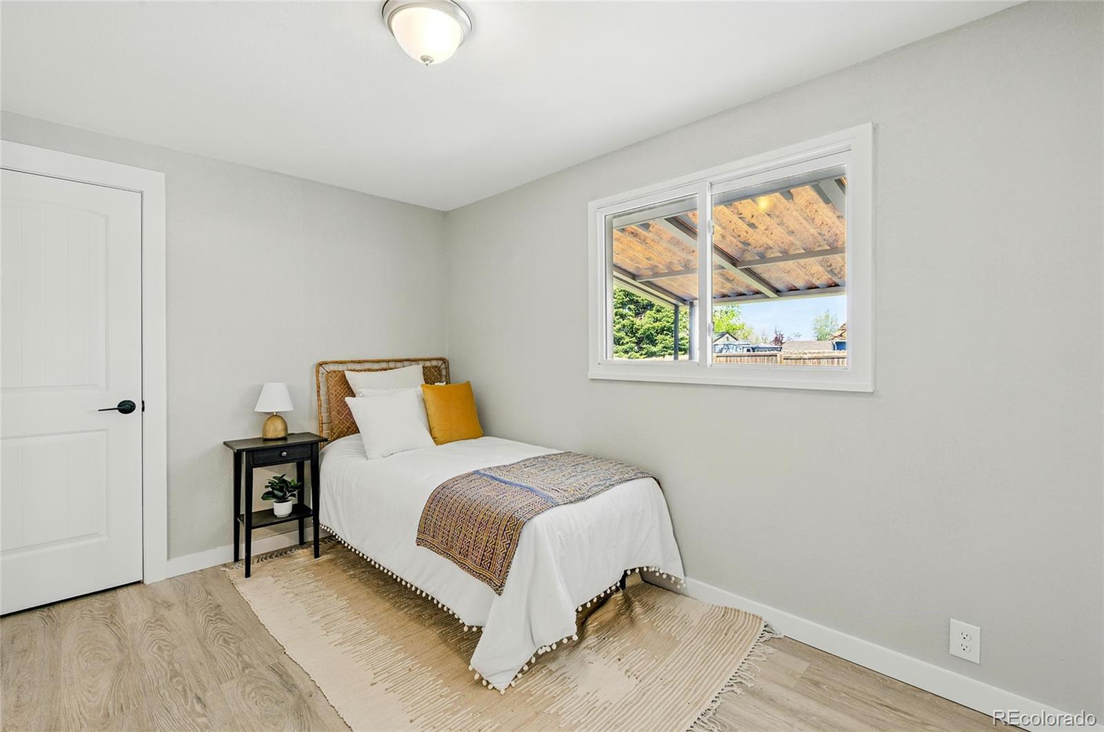 MLS Image #12 for 3940 s hazel court,englewood, Colorado