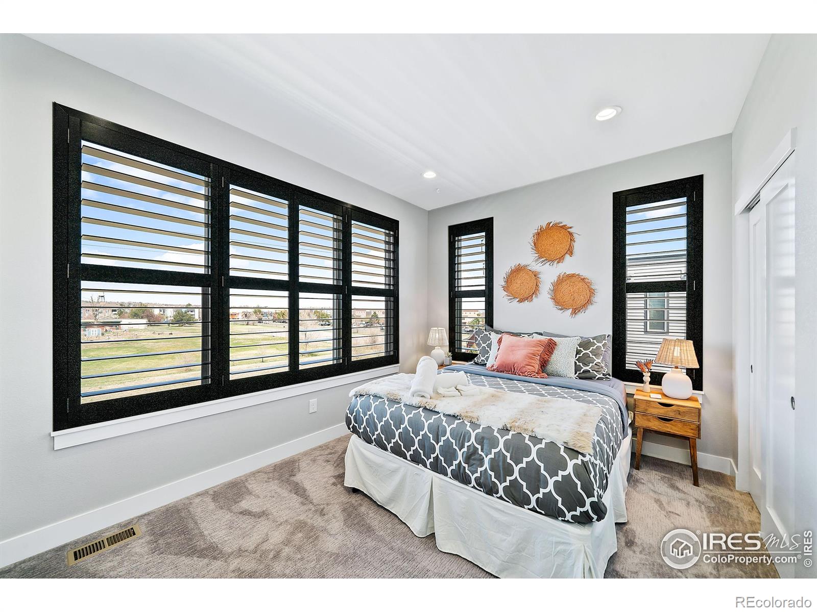 MLS Image #11 for 7861 w 51st avenue,arvada, Colorado