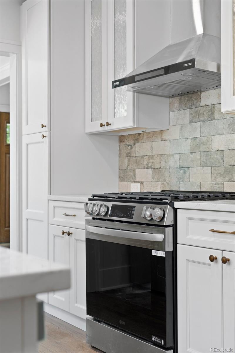MLS Image #10 for 2140 s washington street,denver, Colorado