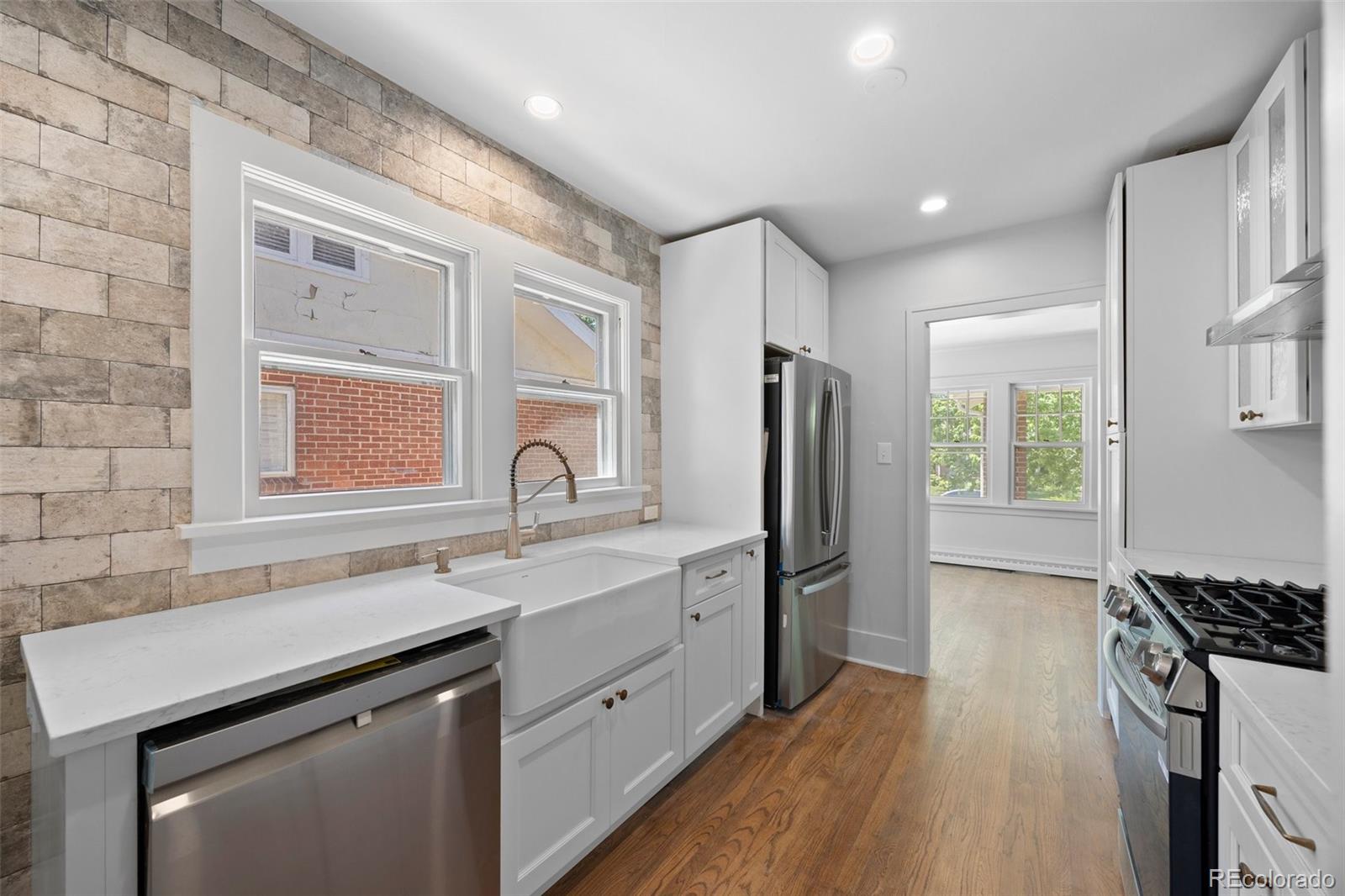 MLS Image #8 for 2140 s washington street,denver, Colorado