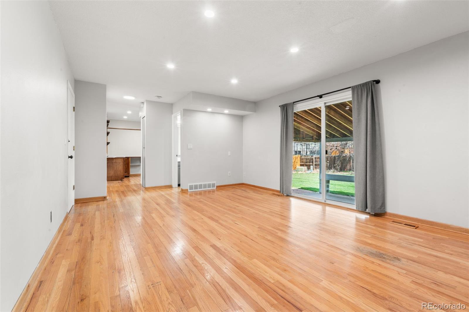 MLS Image #11 for 15909 e ford place,aurora, Colorado