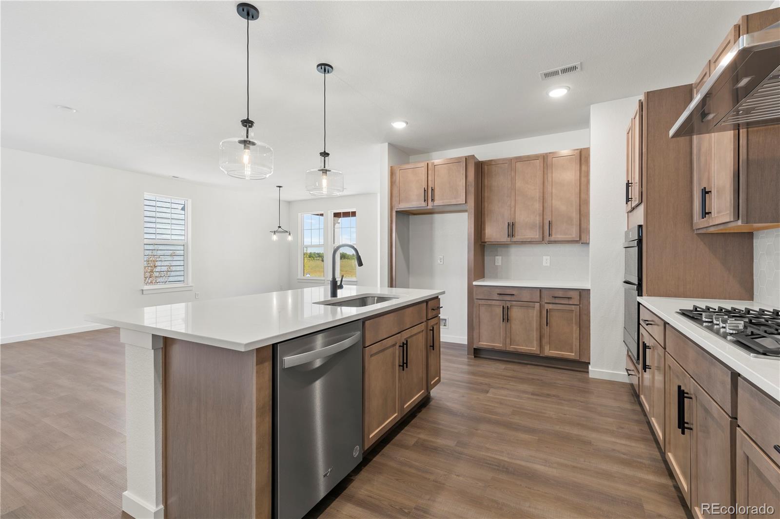 MLS Image #15 for 4499  parkline street,timnath, Colorado