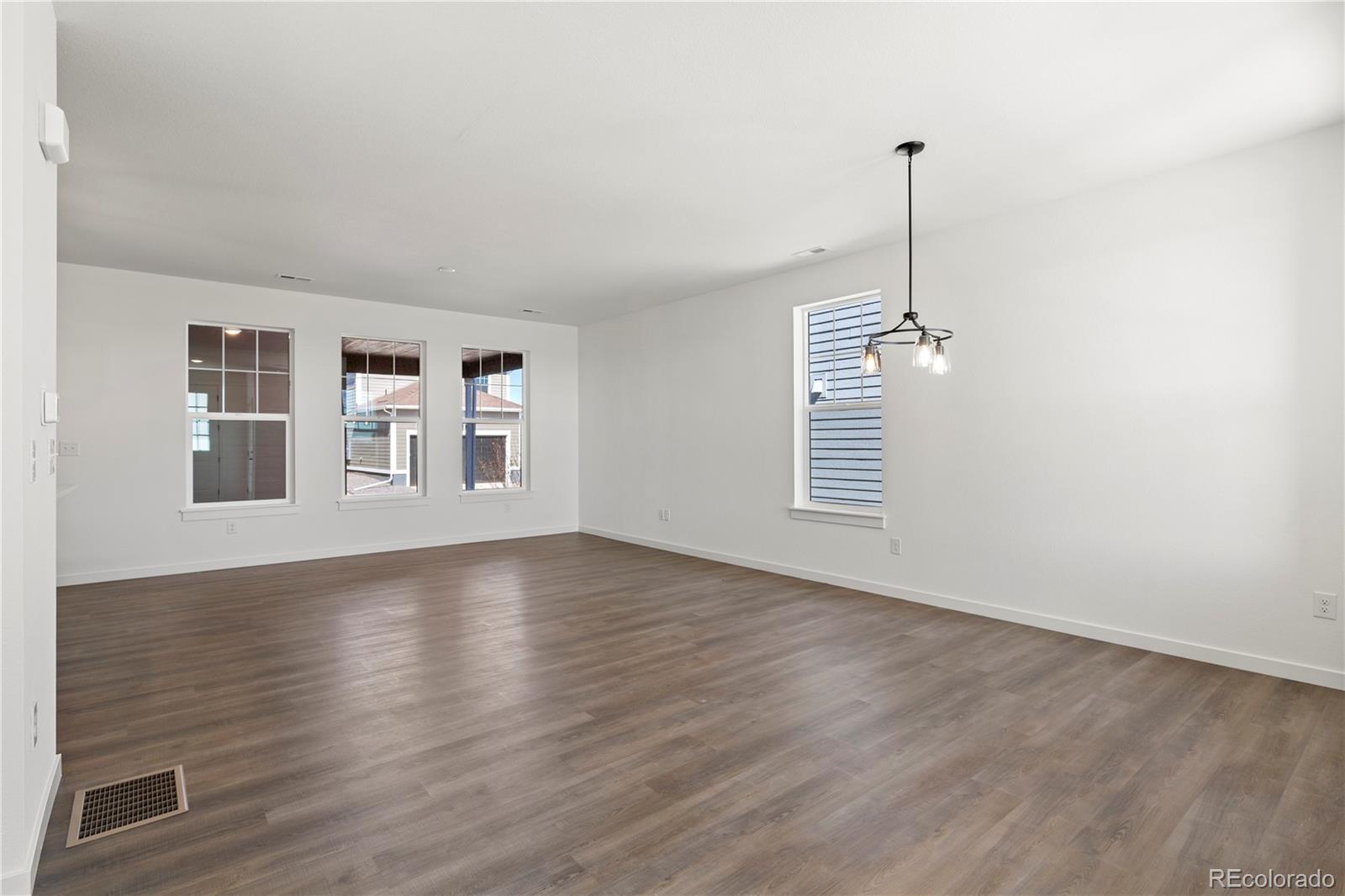 MLS Image #5 for 4499  parkline street,timnath, Colorado