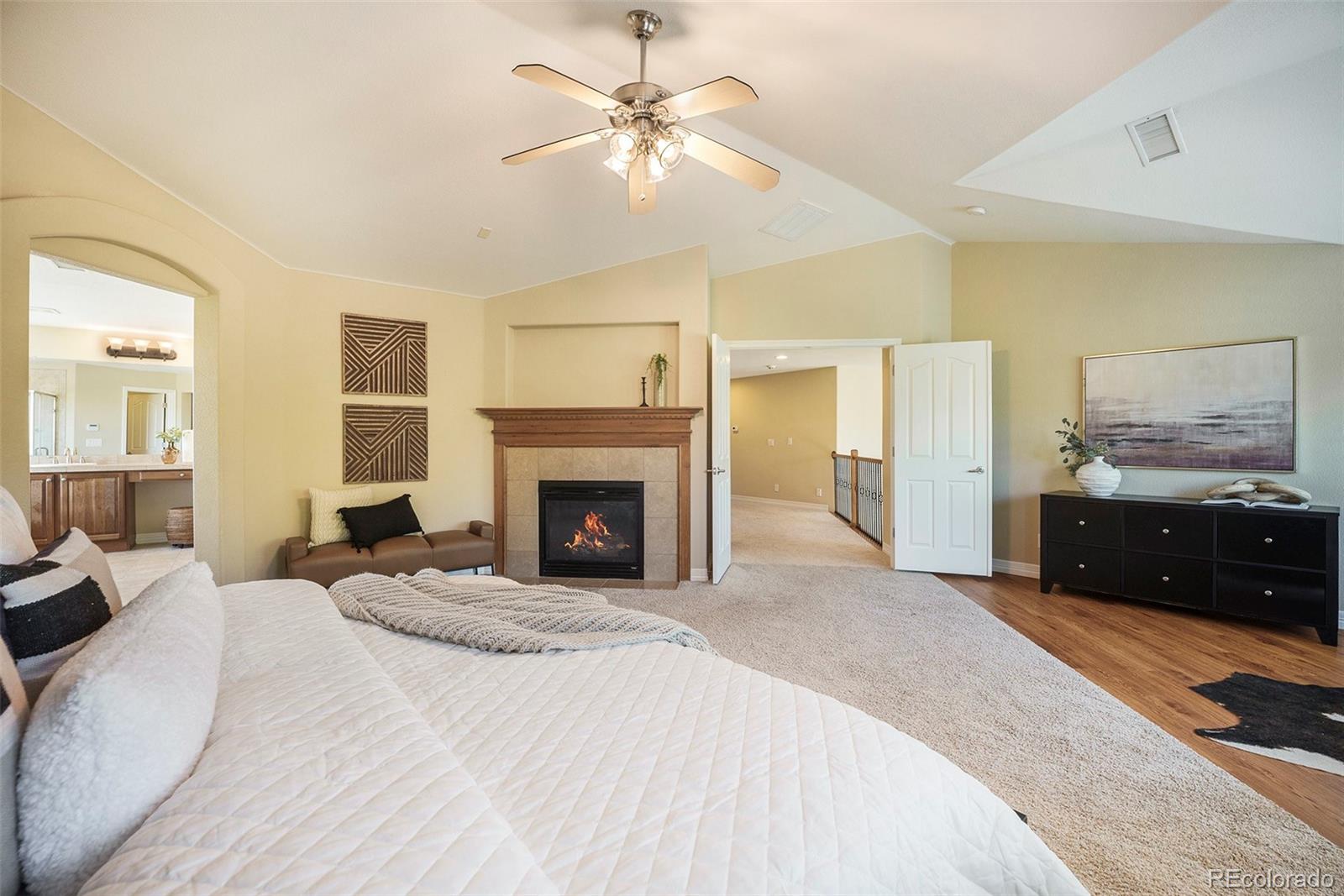 MLS Image #21 for 19096 w 53rd place,golden, Colorado
