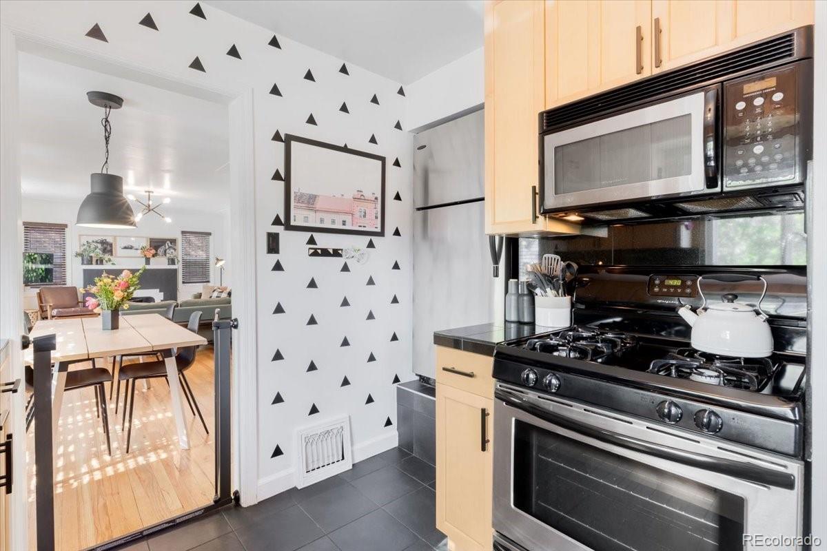 MLS Image #10 for 2734  king street,denver, Colorado