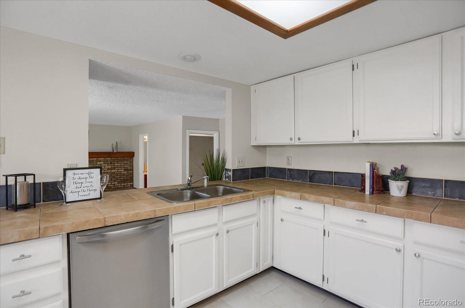 MLS Image #10 for 12089 w burgundy avenue,littleton, Colorado