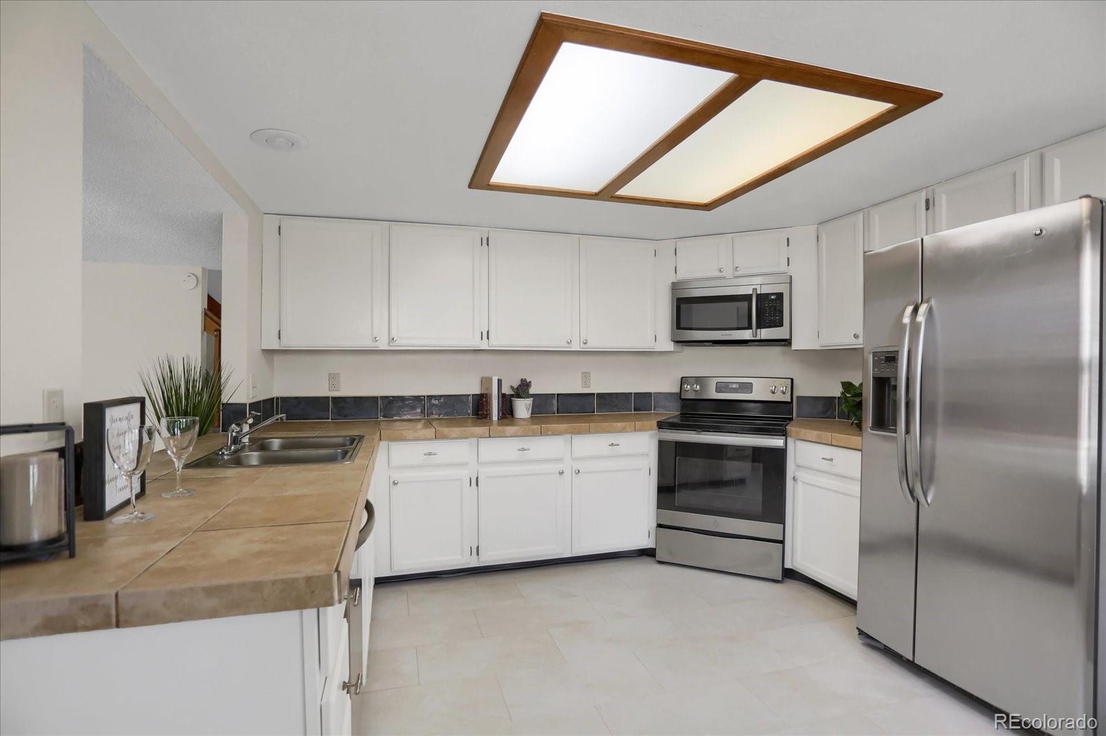 MLS Image #8 for 12089 w burgundy avenue,littleton, Colorado