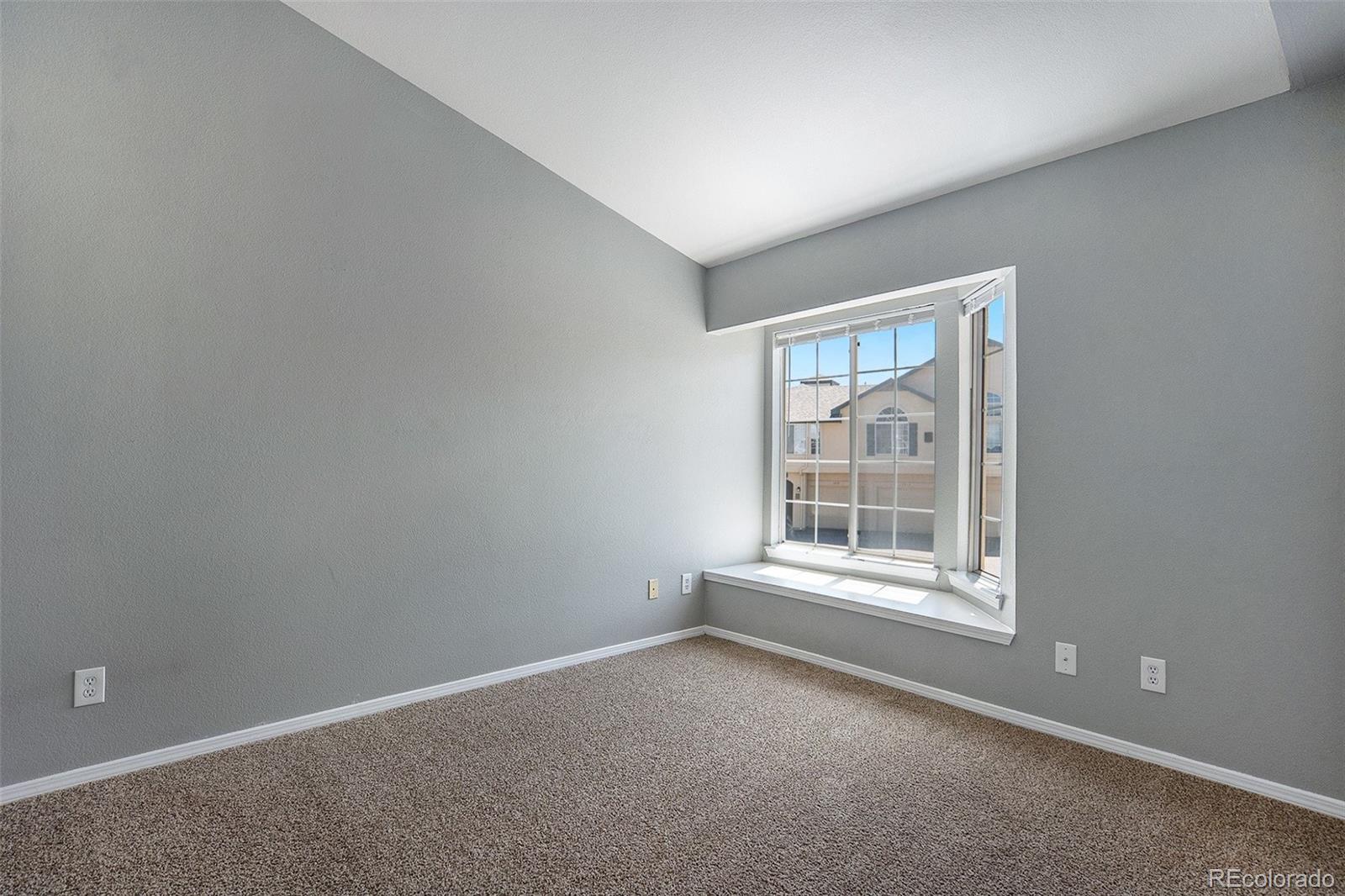 MLS Image #6 for 8777 e dry creek road,englewood, Colorado