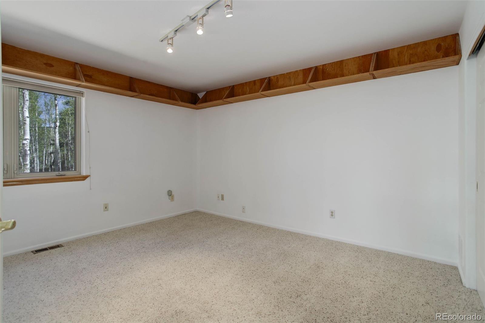 MLS Image #28 for 300  badger road,black hawk, Colorado