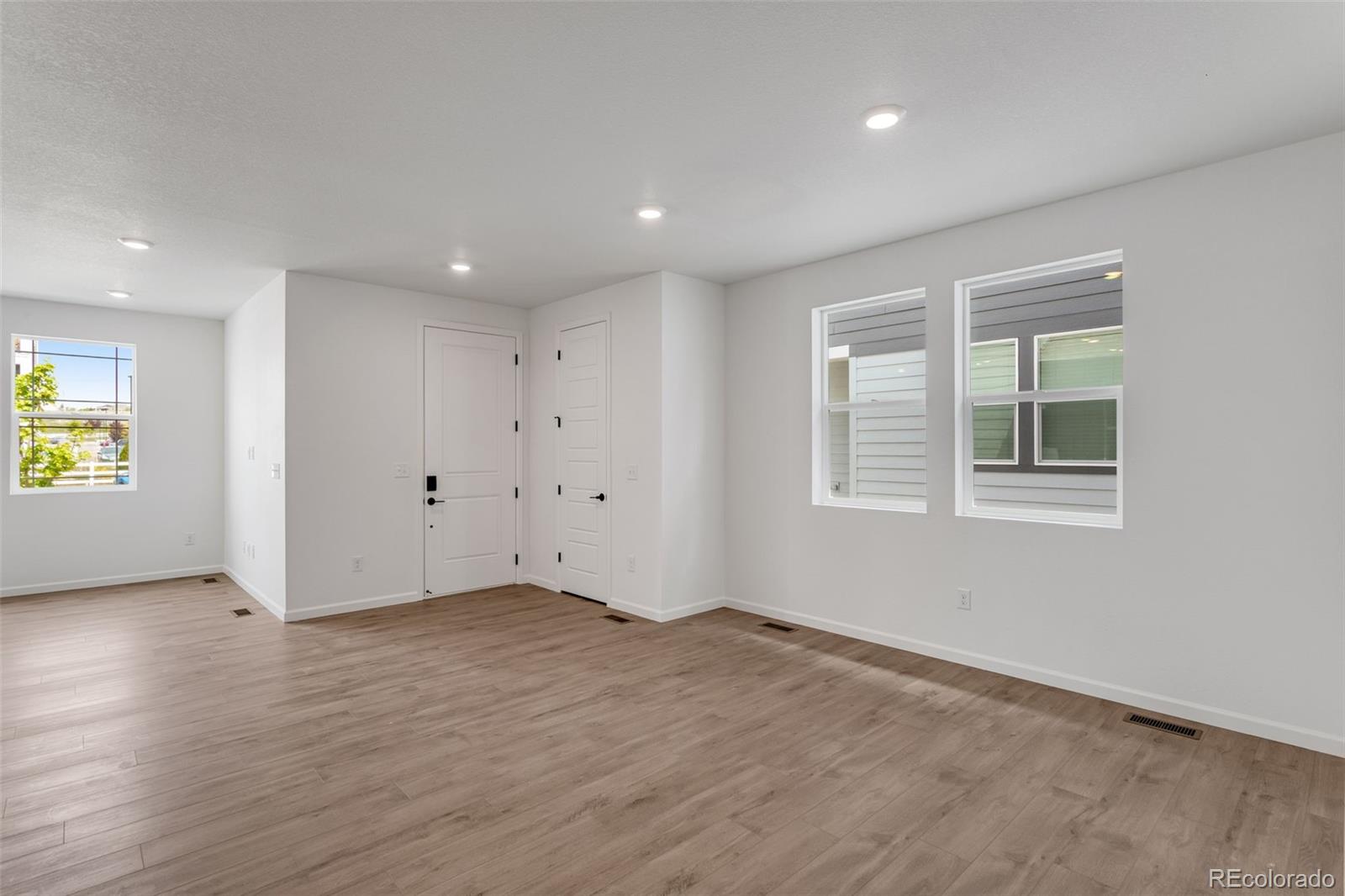 MLS Image #10 for 1415  great western drive,longmont, Colorado