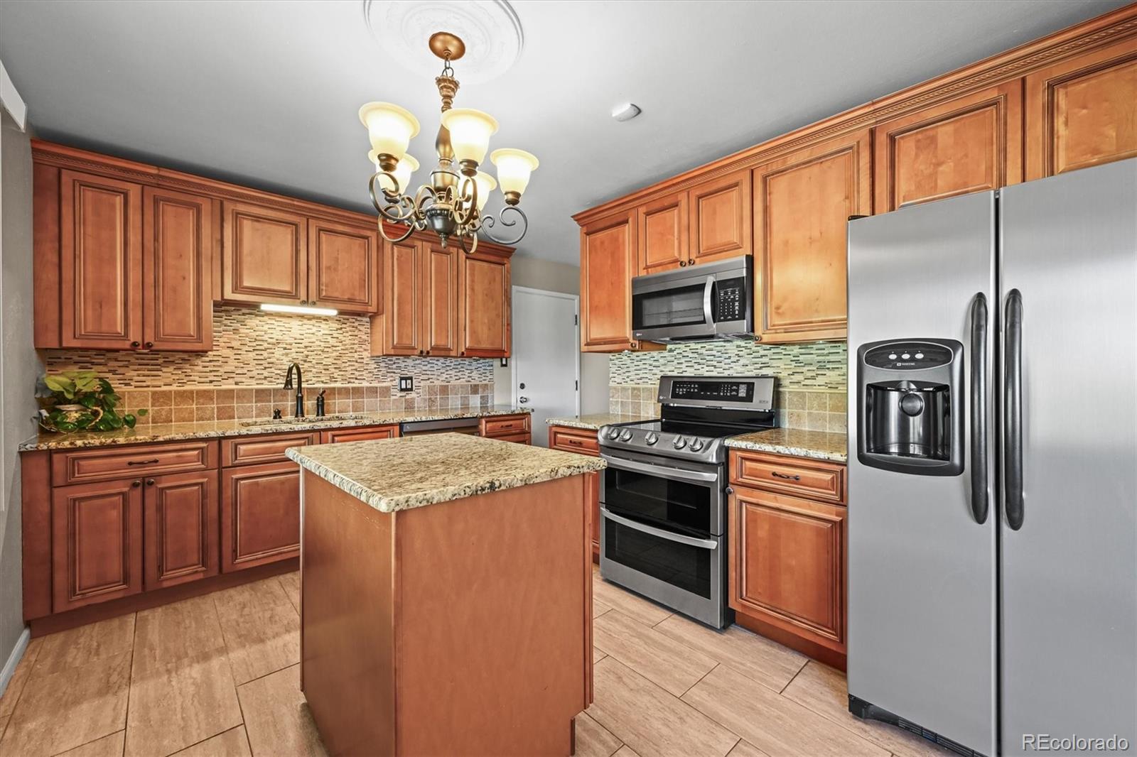 MLS Image #9 for 3061 s mabry court,denver, Colorado