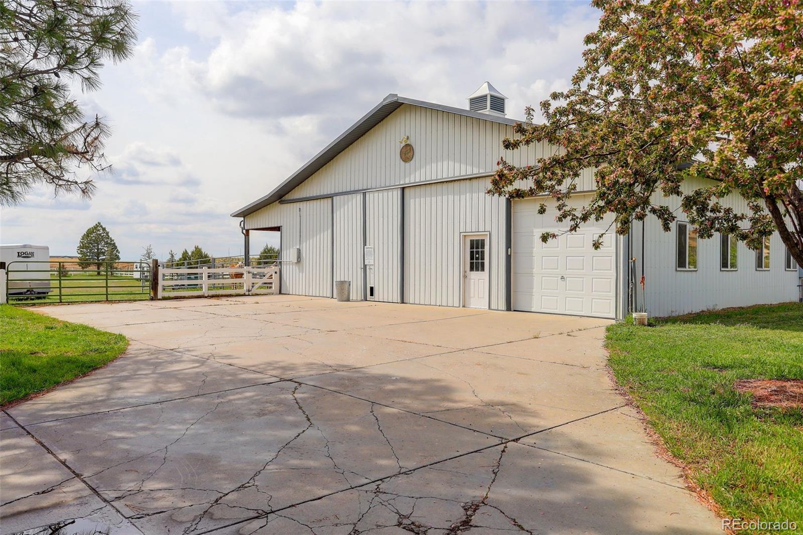 MLS Image #20 for 31 n algonquian street,aurora, Colorado