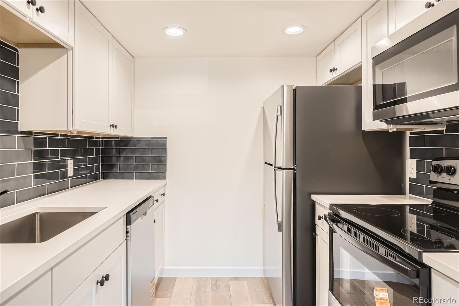 MLS Image #15 for 4691 s decatur street,englewood, Colorado