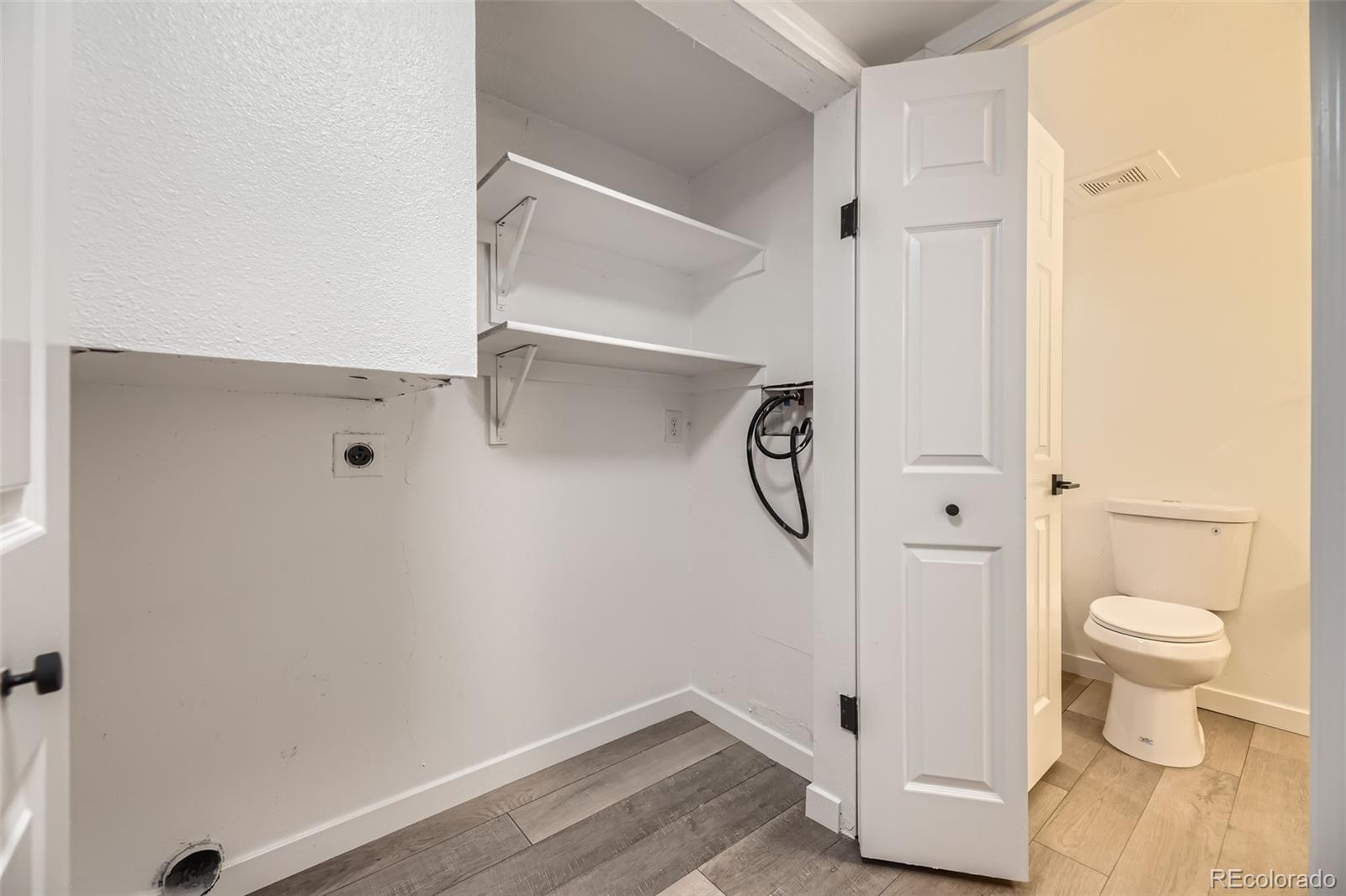 MLS Image #24 for 4691 s decatur street,englewood, Colorado