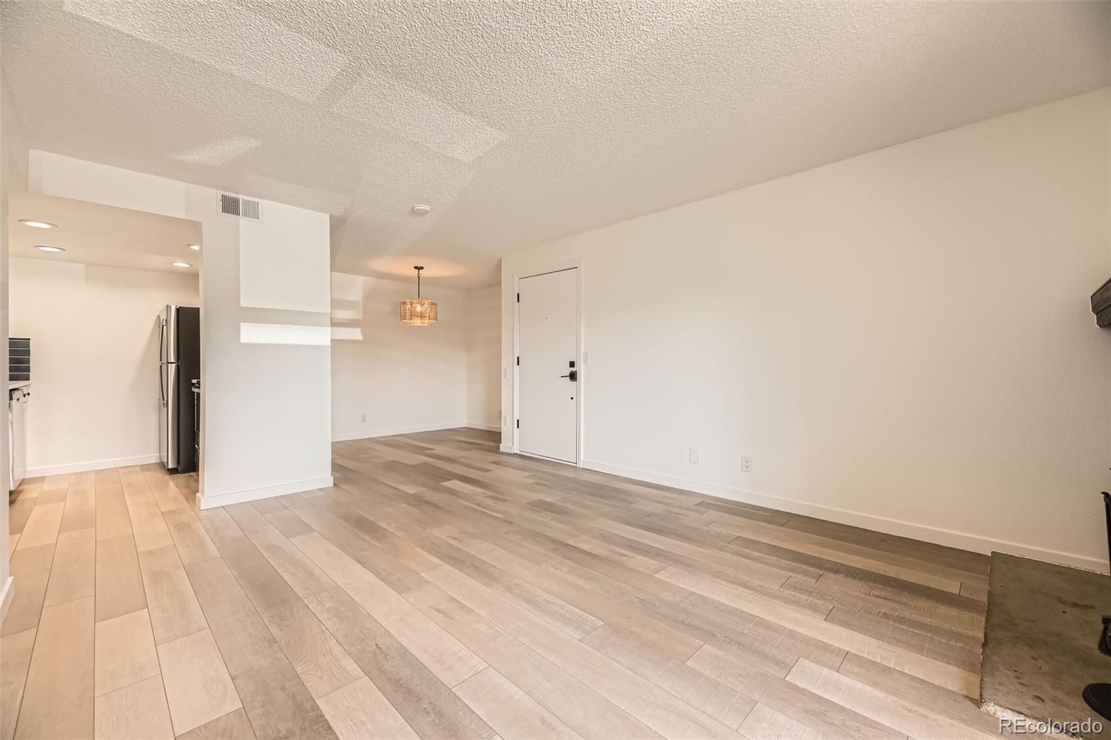 MLS Image #6 for 4691 s decatur street,englewood, Colorado