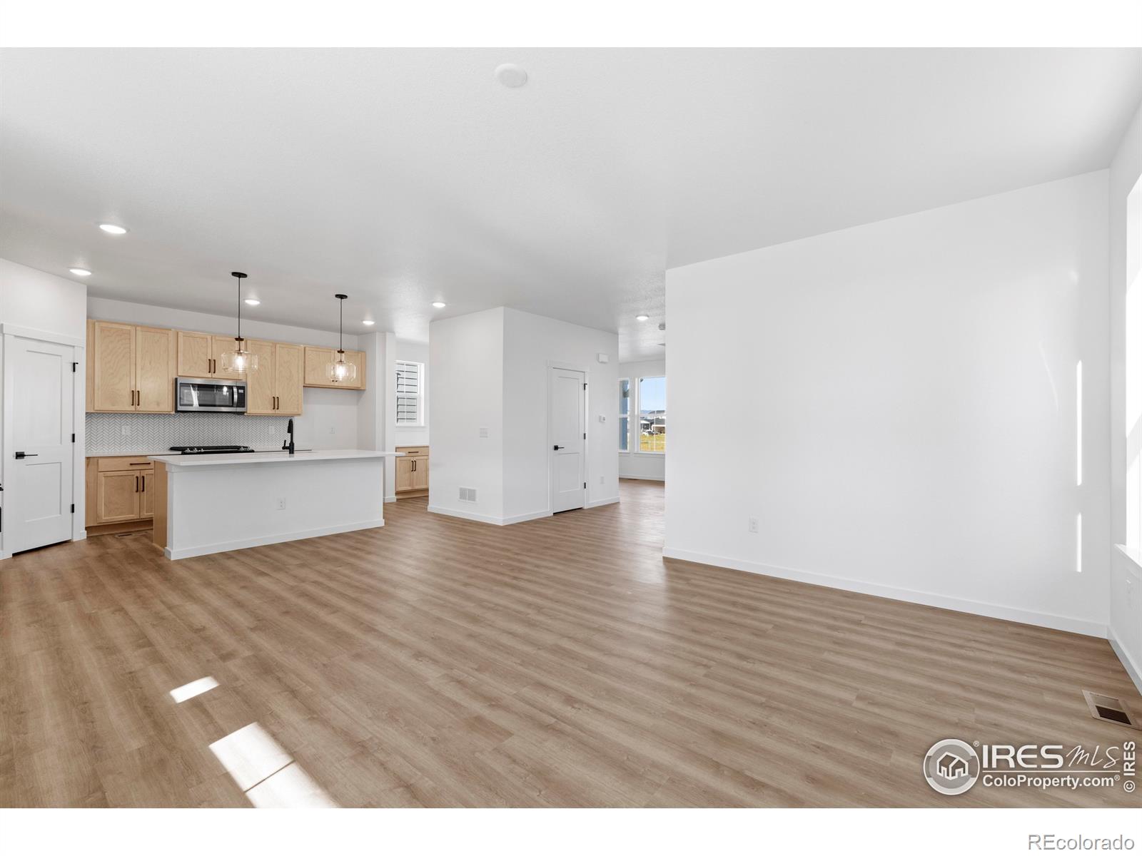 MLS Image #14 for 4486  burl street,timnath, Colorado