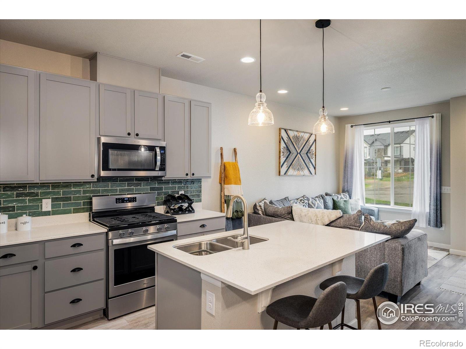 MLS Image #9 for 9305 s gore street,arvada, Colorado
