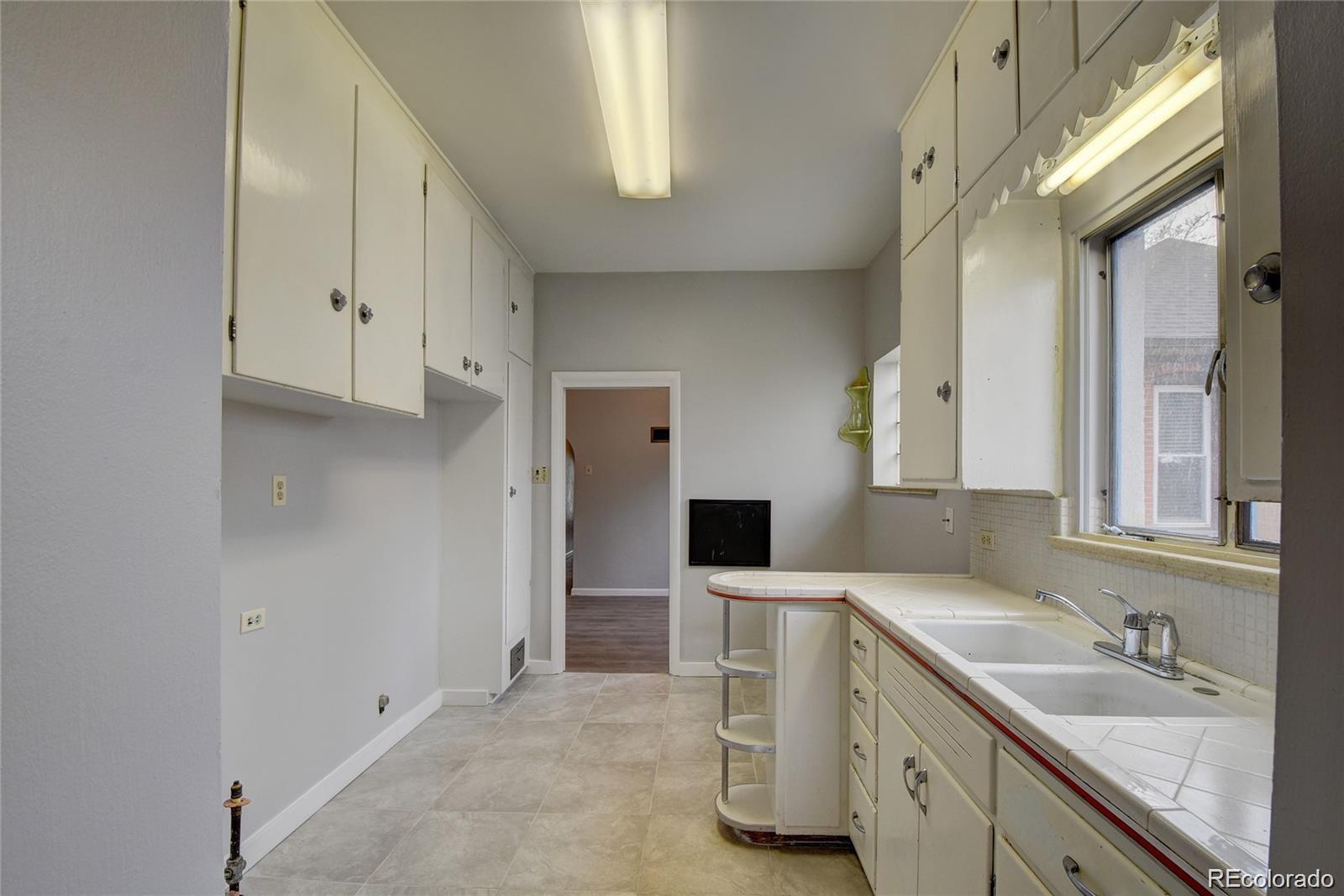 MLS Image #12 for 4514  bryant street,denver, Colorado
