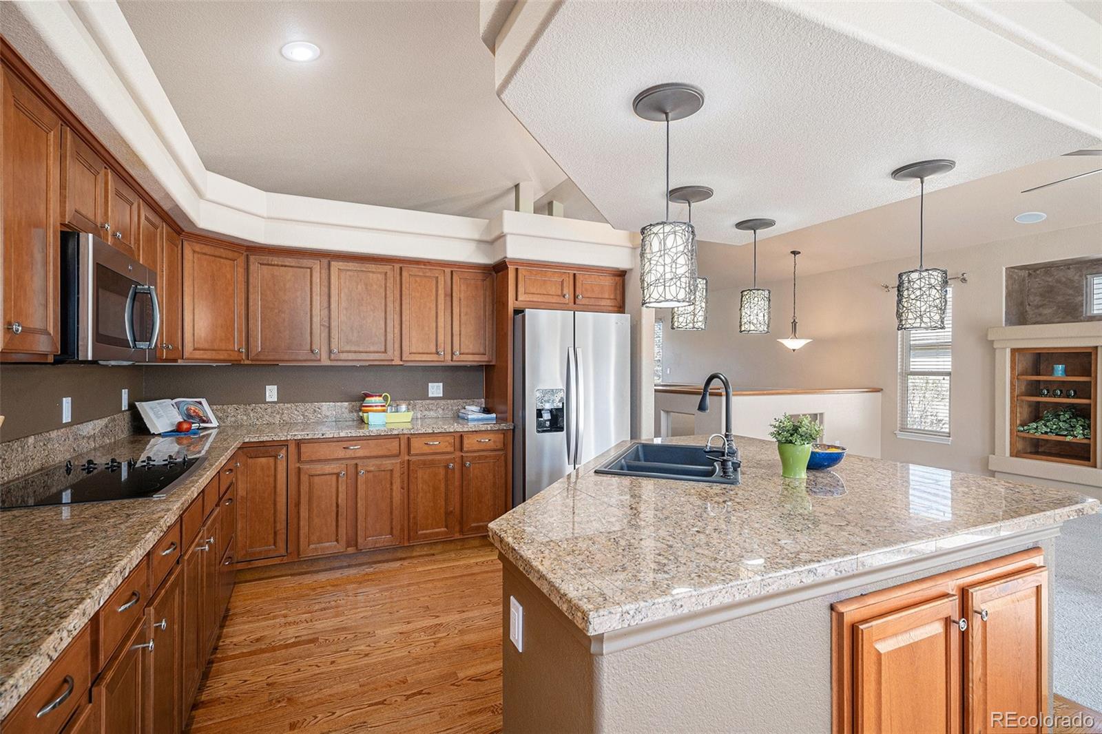 MLS Image #12 for 1660  moveen heights,monument, Colorado