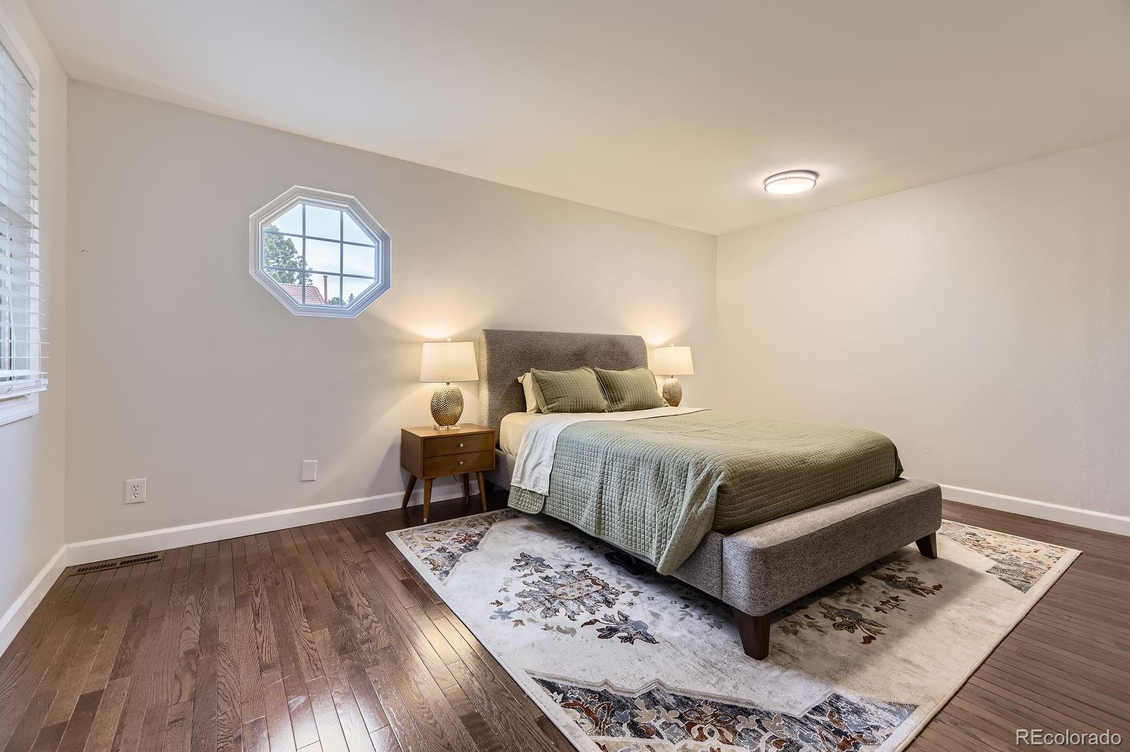 MLS Image #14 for 1600 s quebec way,denver, Colorado