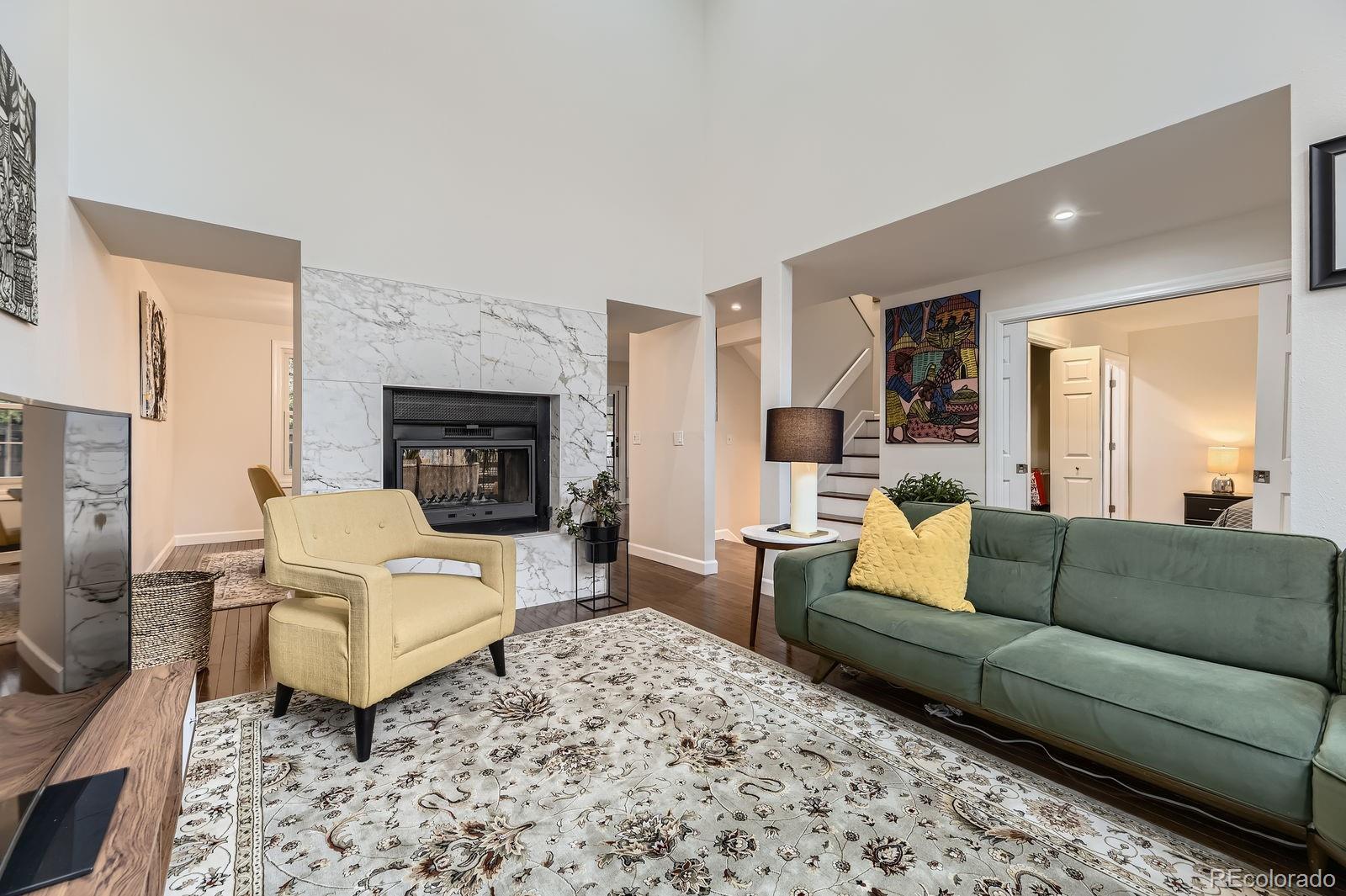 MLS Image #2 for 1600 s quebec way,denver, Colorado