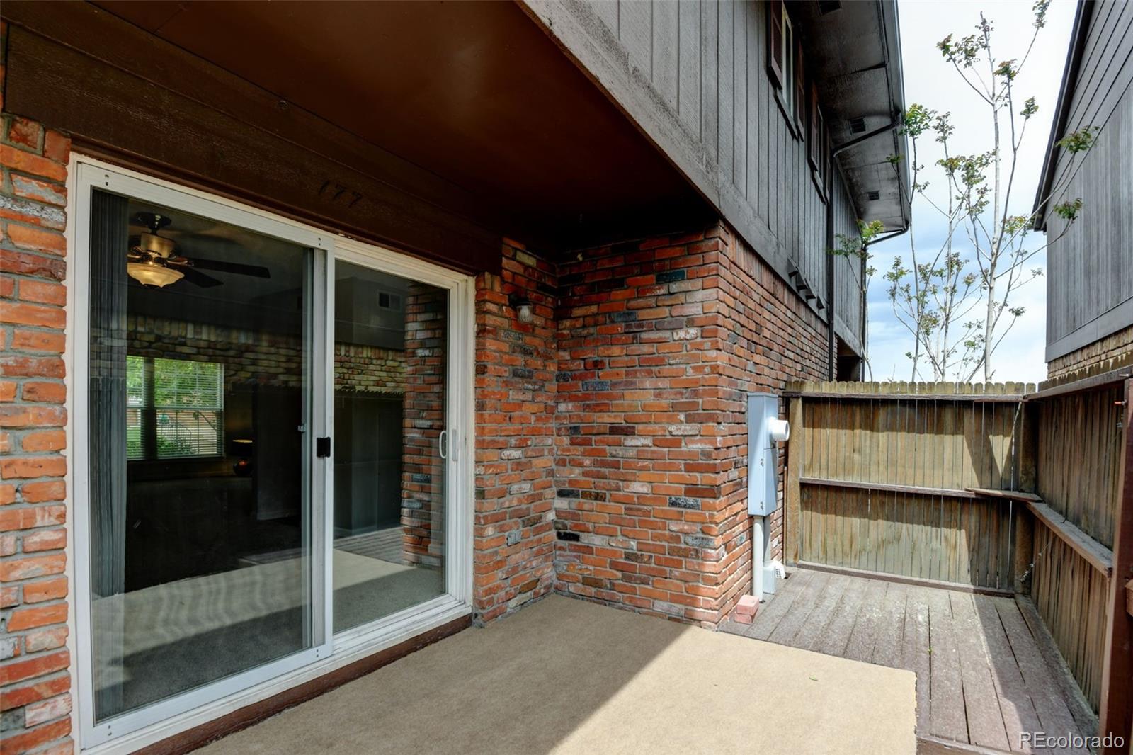 MLS Image #13 for 3855 s monaco street,denver, Colorado