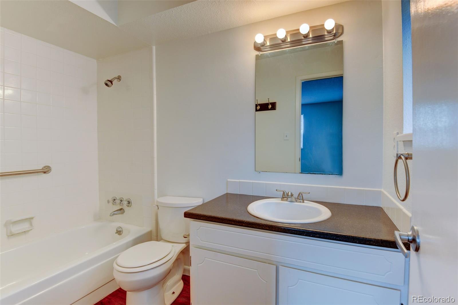 MLS Image #17 for 3855 s monaco street,denver, Colorado