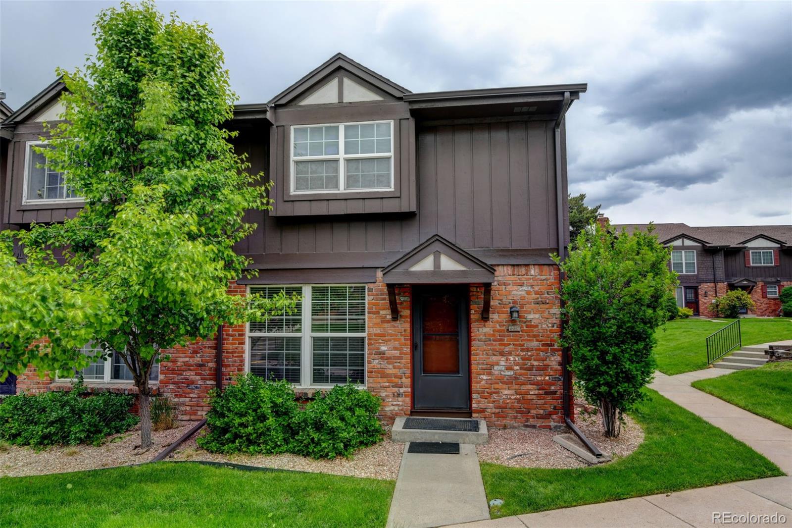 MLS Image #2 for 3855 s monaco street,denver, Colorado
