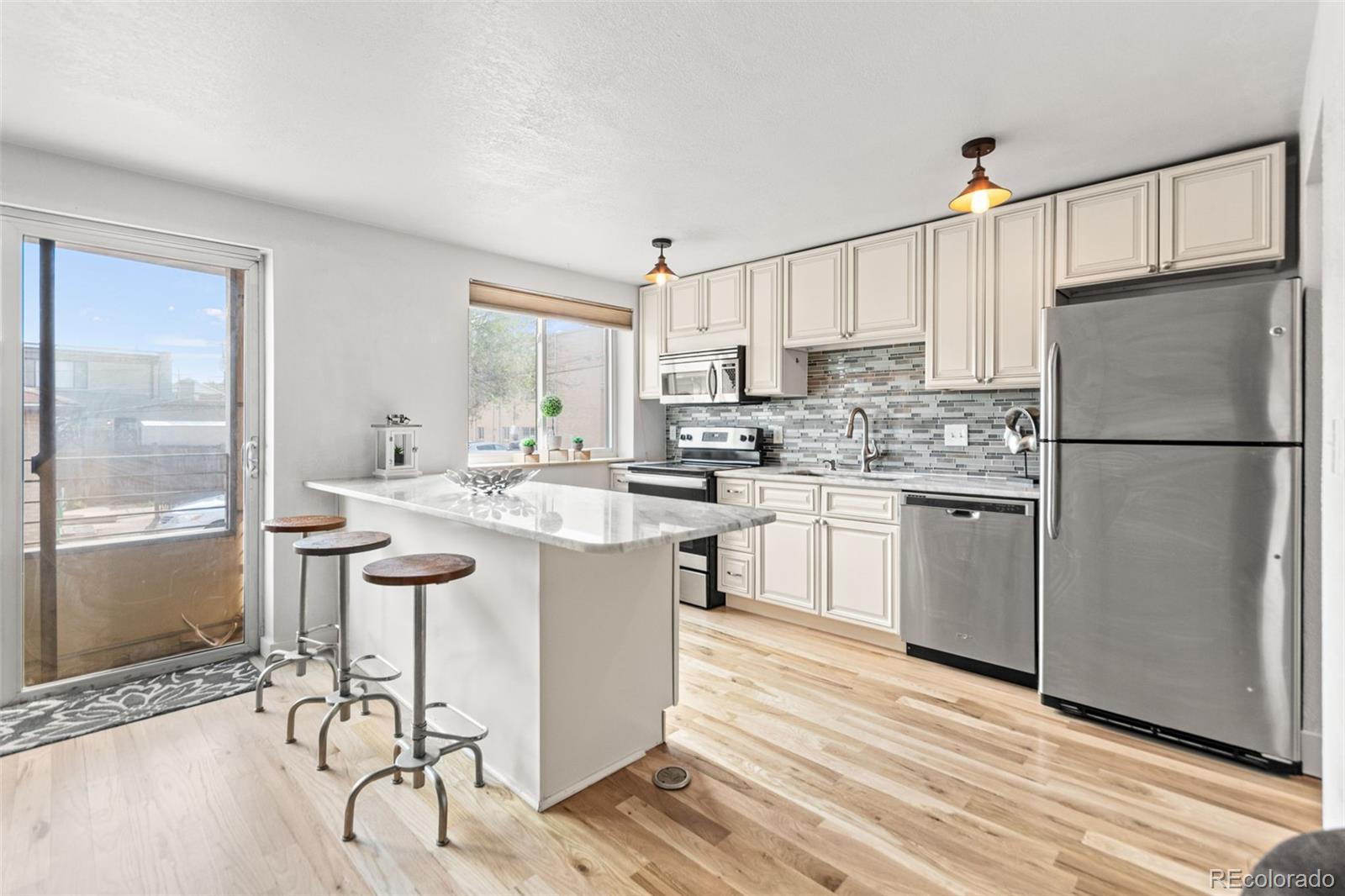 MLS Image #13 for 75 n emerson street,denver, Colorado