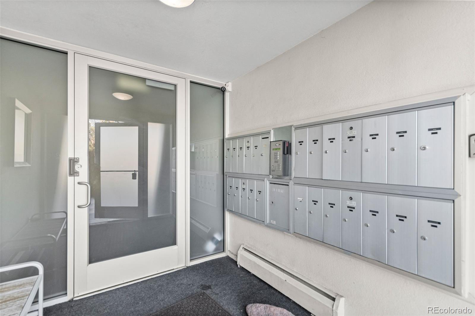 MLS Image #3 for 75 n emerson street,denver, Colorado