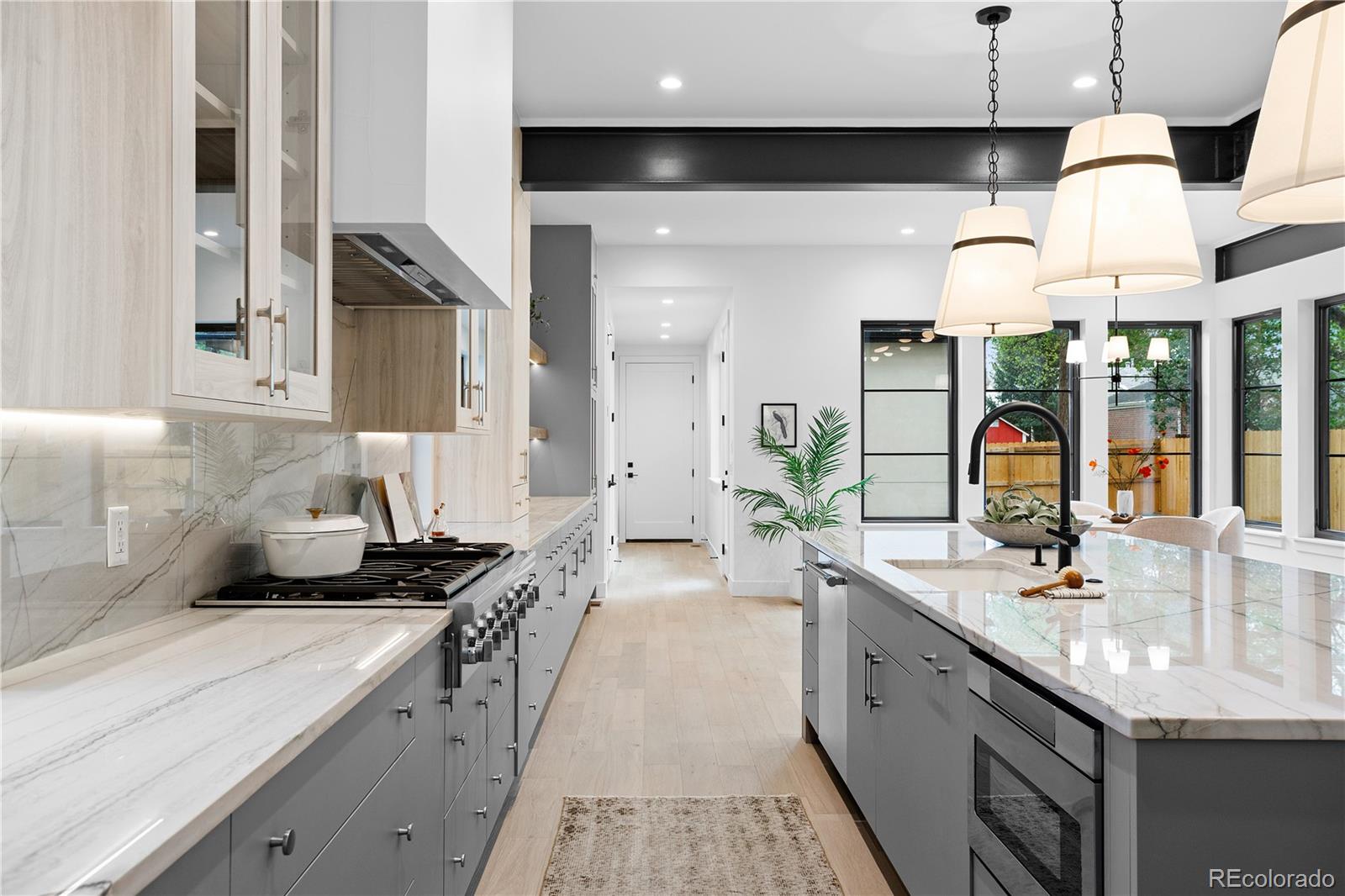 MLS Image #14 for 1126 s garfield street,denver, Colorado