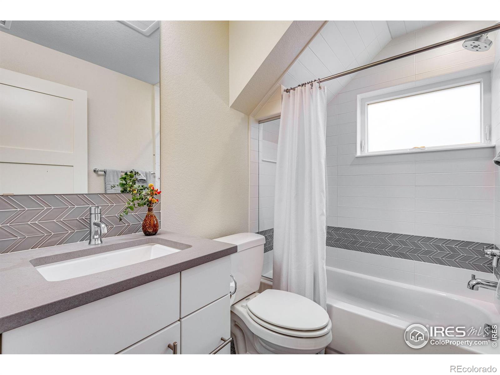 MLS Image #10 for 725  amelia lane,lafayette, Colorado