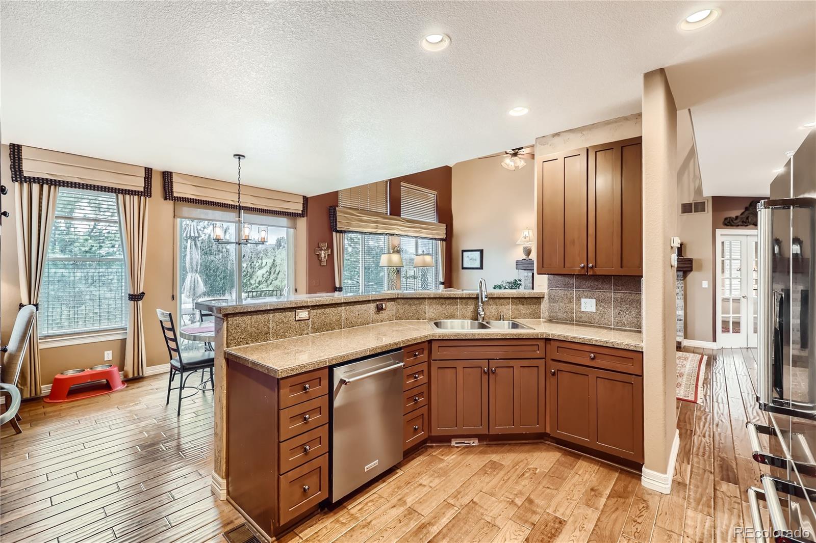 MLS Image #10 for 527  stonemont drive,castle pines, Colorado