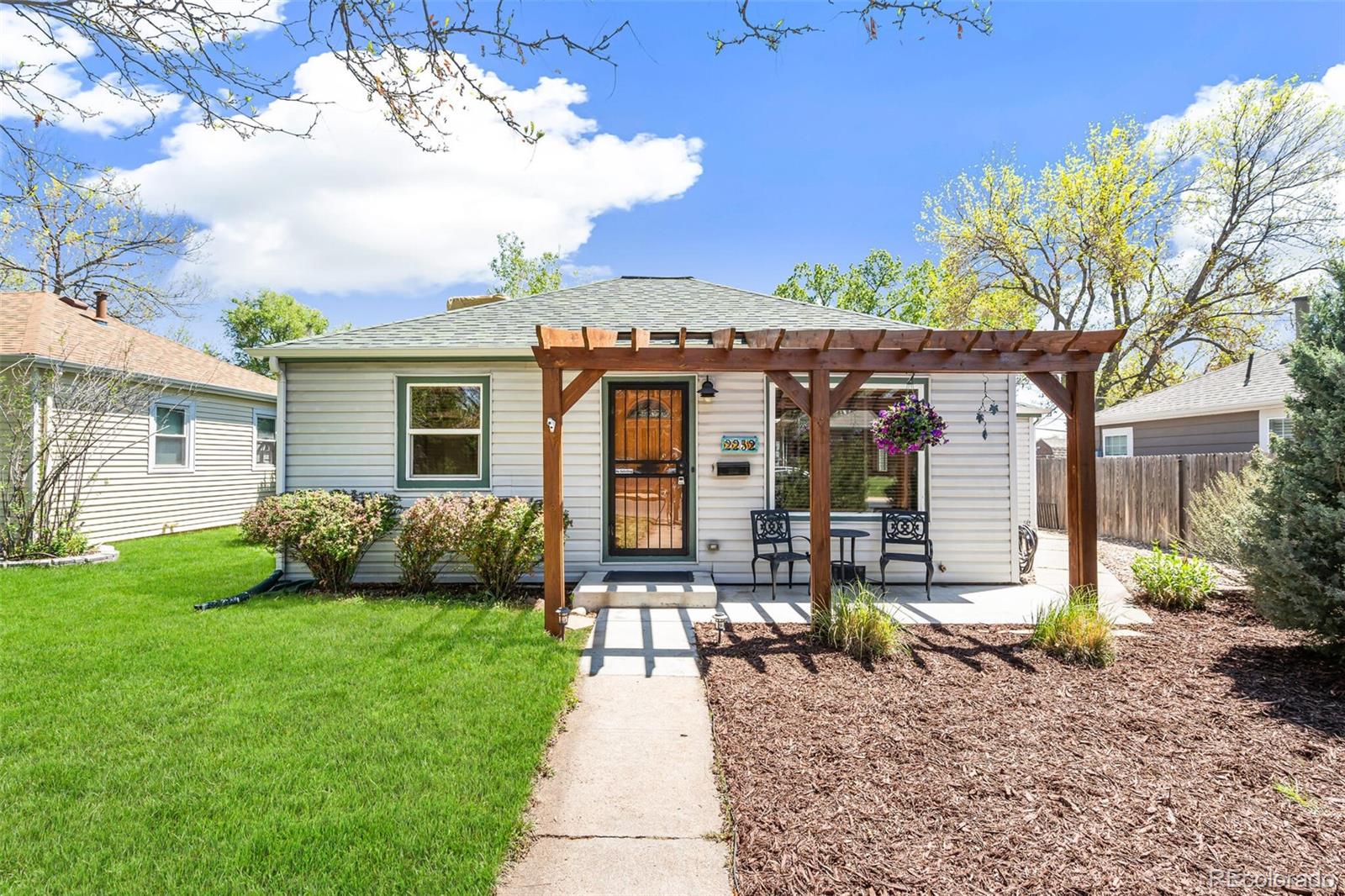 MLS Image #2 for 2252  lamar street,edgewater, Colorado