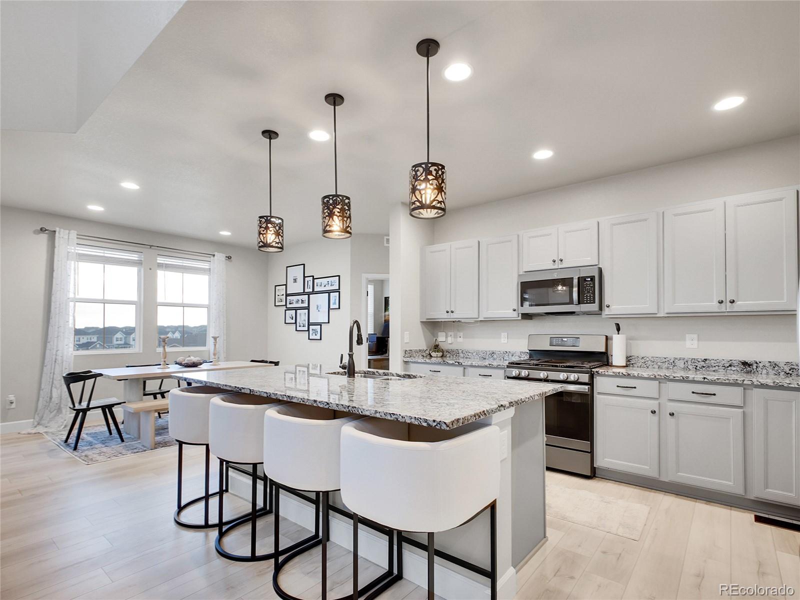 MLS Image #7 for 7012 s undergrove way,aurora, Colorado