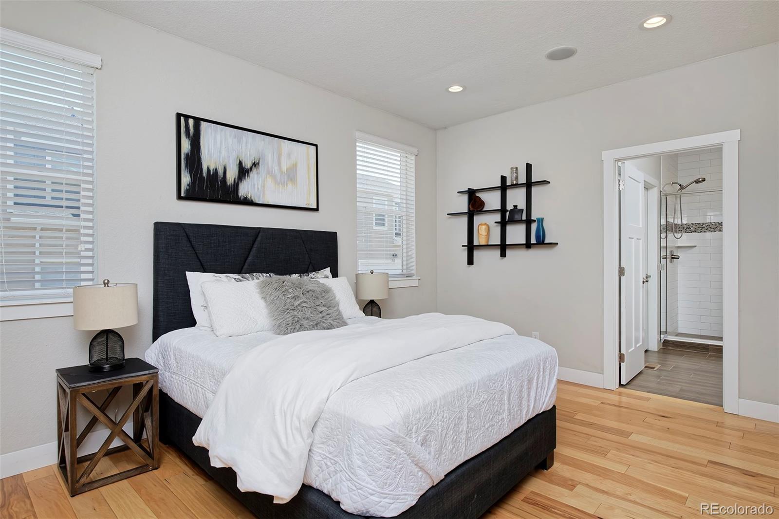 MLS Image #11 for 719  robert street,longmont, Colorado