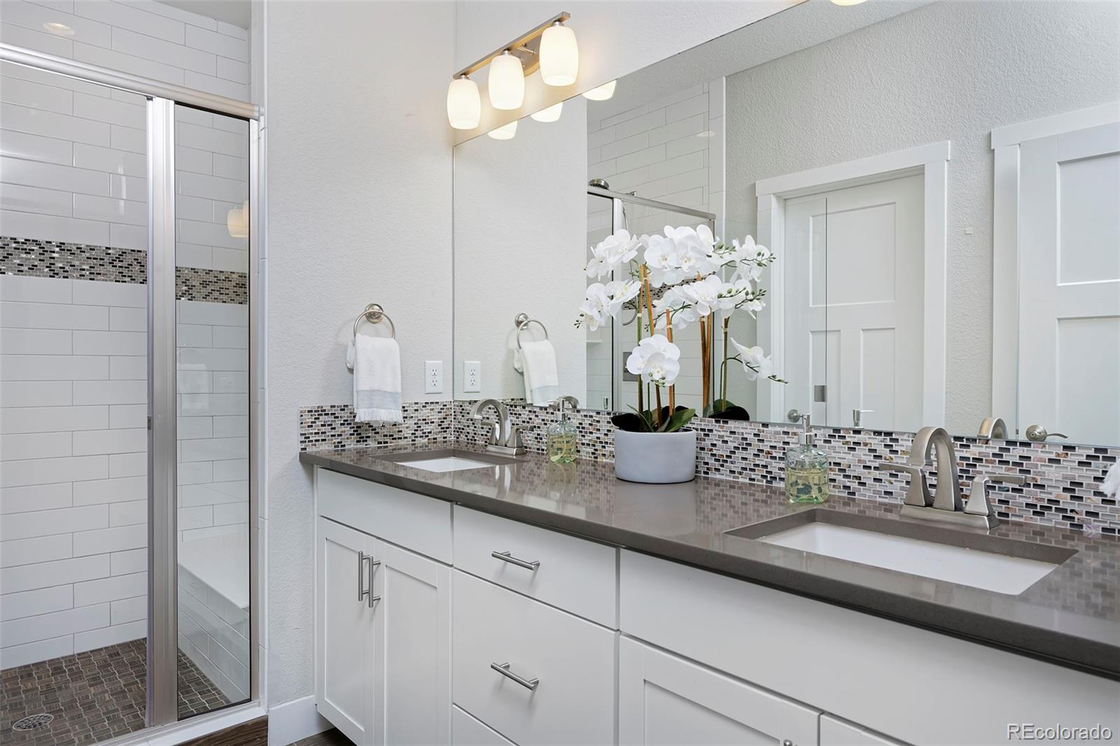 MLS Image #12 for 719  robert street,longmont, Colorado