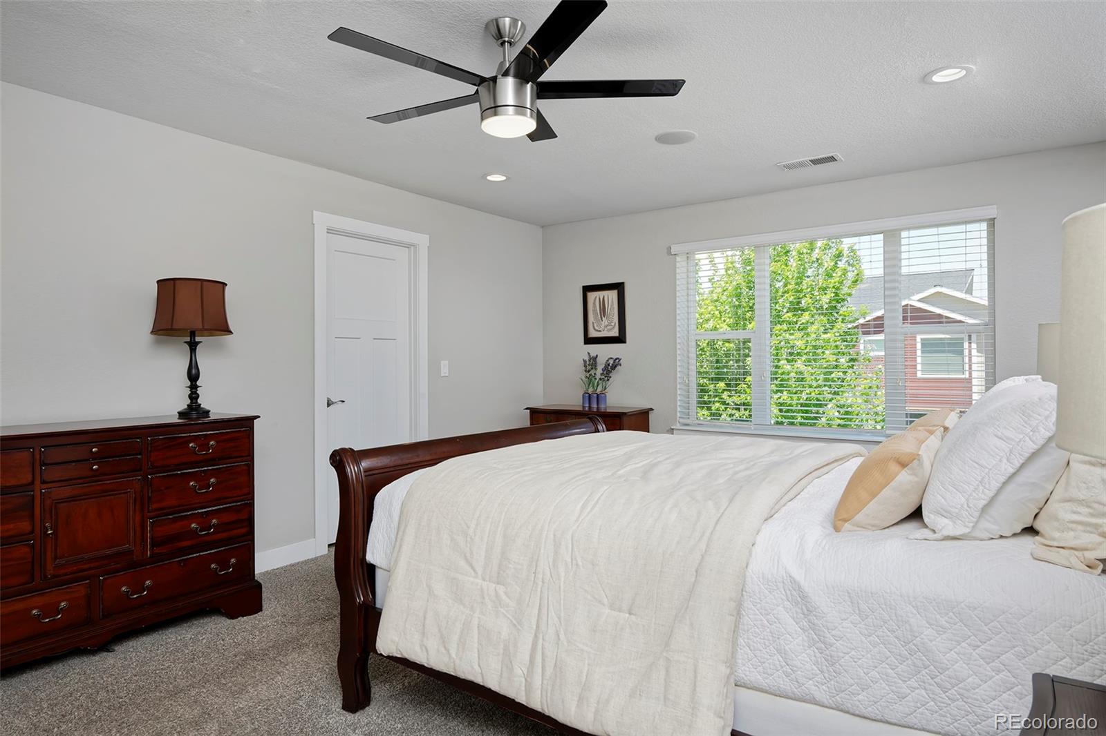 MLS Image #20 for 719  robert street,longmont, Colorado