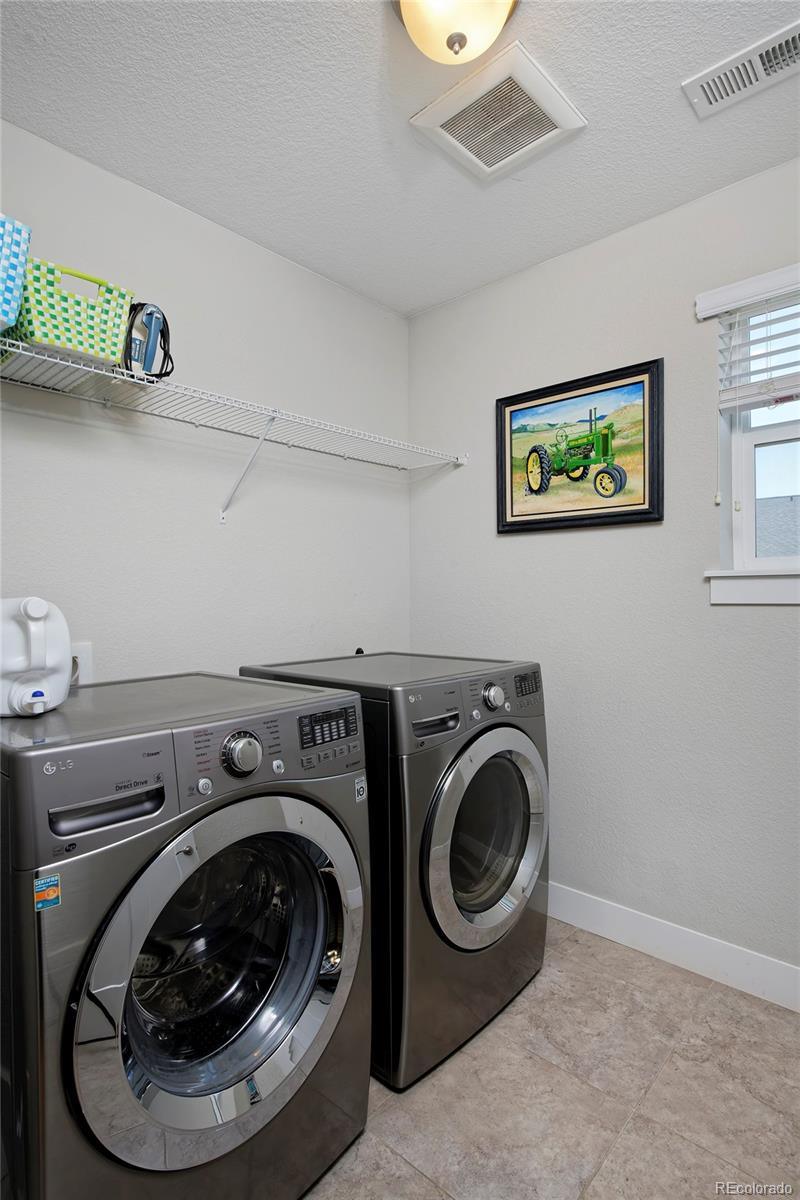 MLS Image #23 for 719  robert street,longmont, Colorado