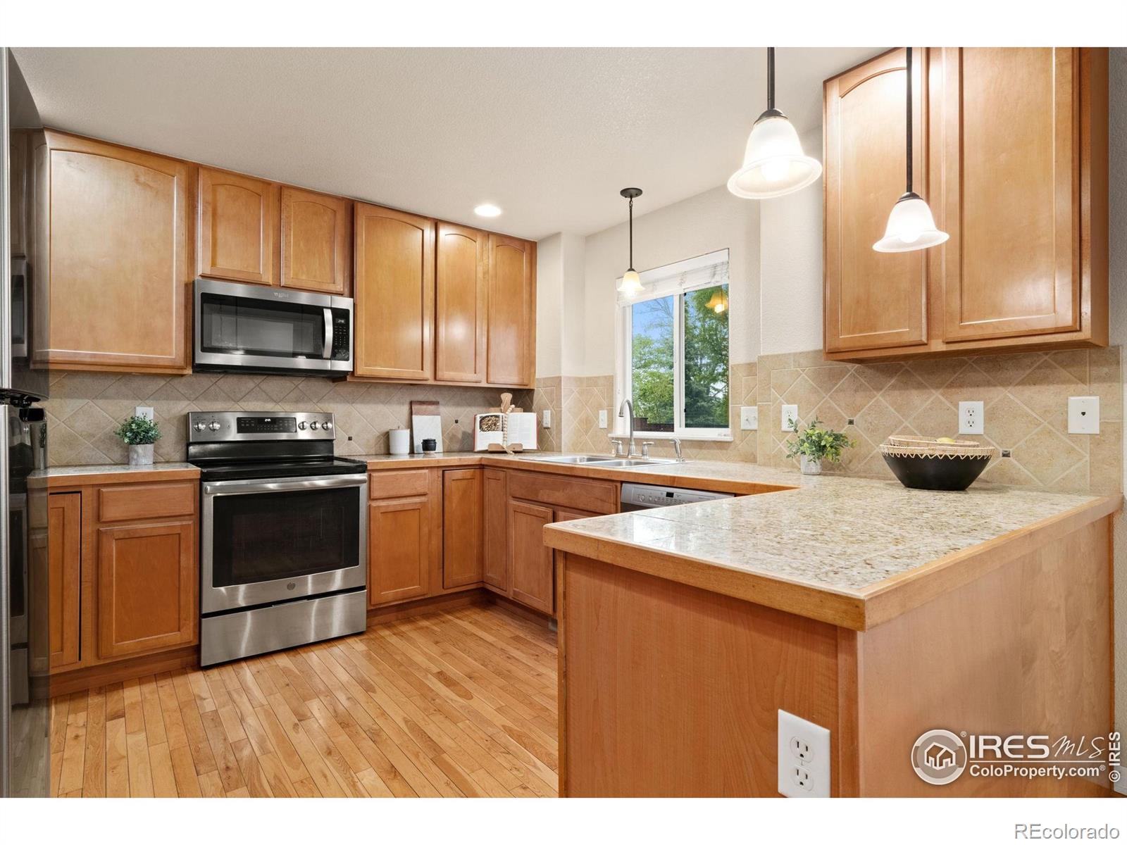 MLS Image #12 for 4144  center gate court,fort collins, Colorado