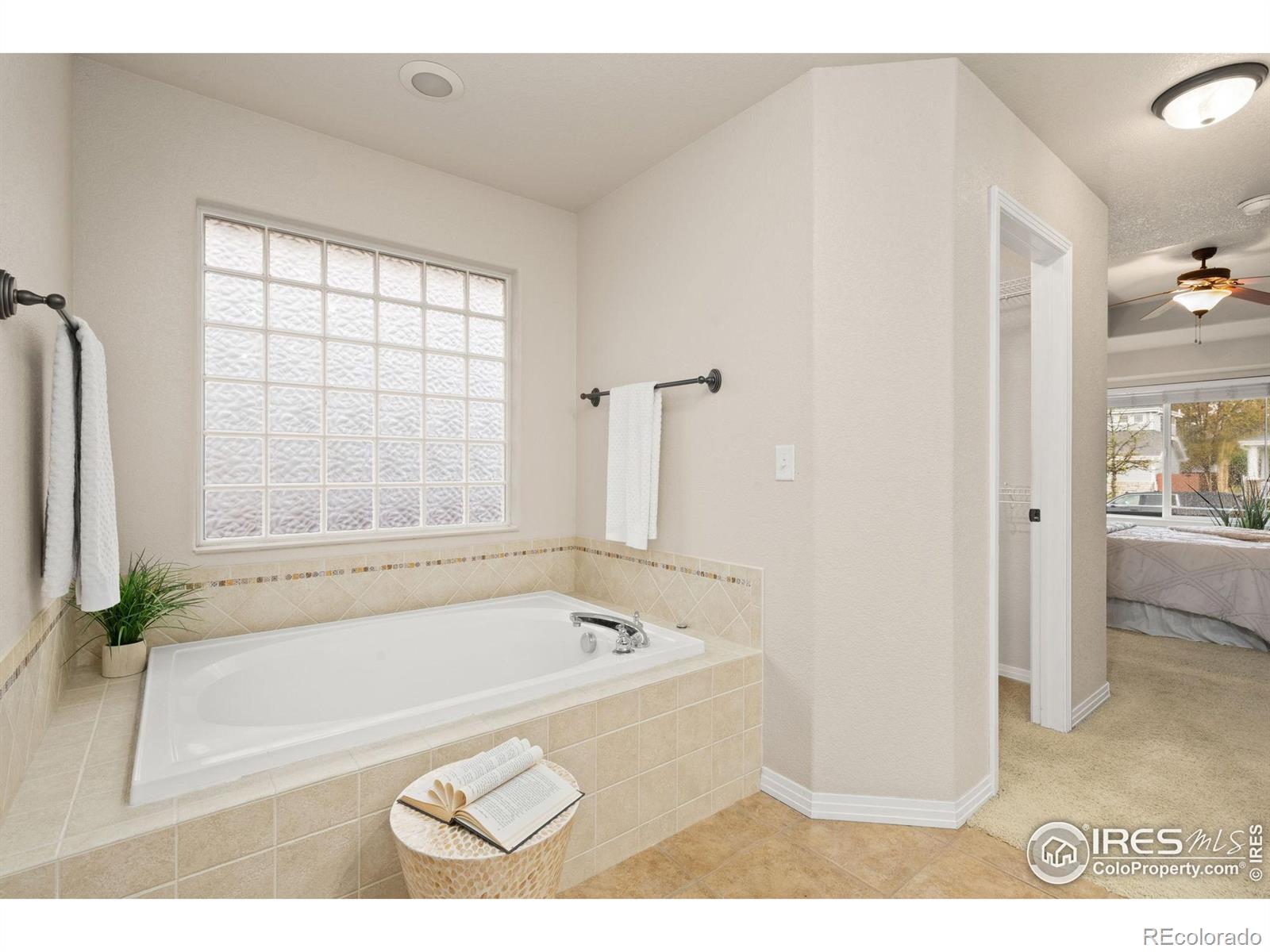 MLS Image #17 for 4144  center gate court,fort collins, Colorado