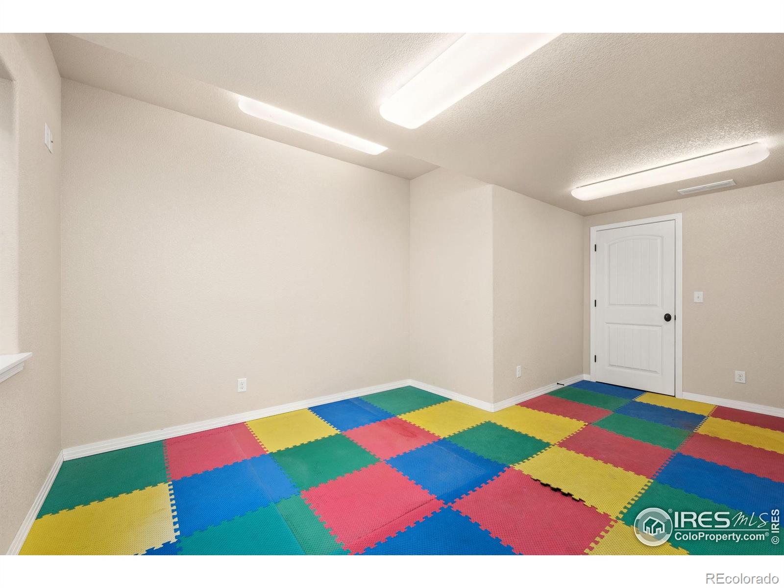 MLS Image #28 for 4144  center gate court,fort collins, Colorado