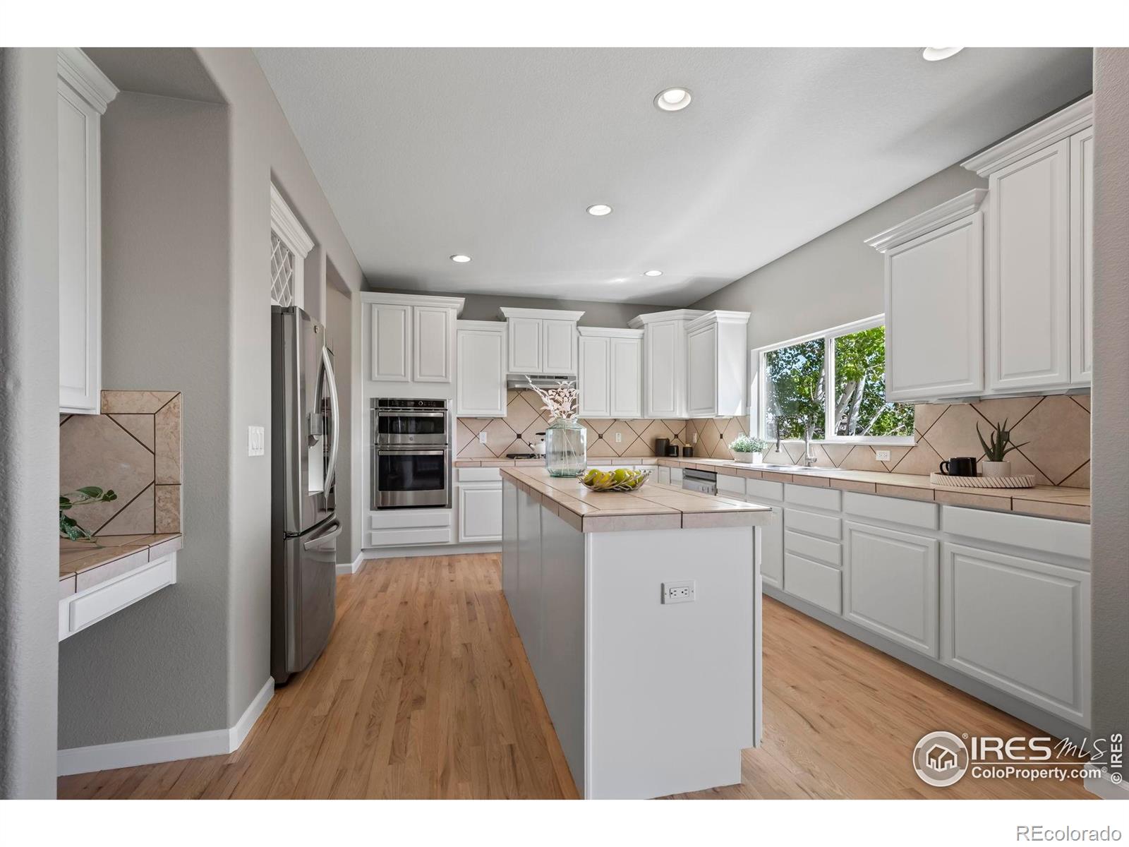 MLS Image #11 for 2458  vale way,erie, Colorado