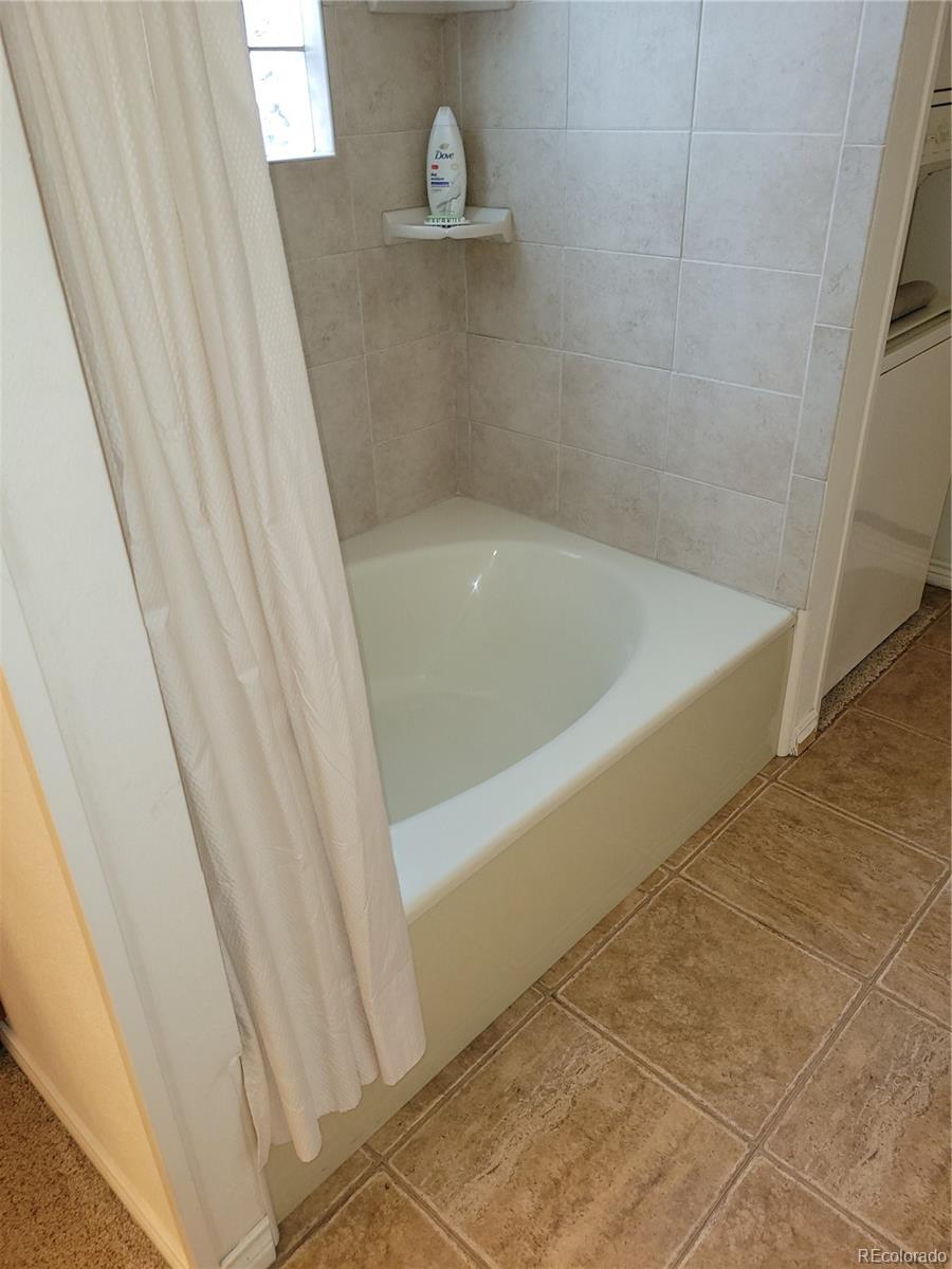 MLS Image #36 for 2619 s iris court,lakewood, Colorado