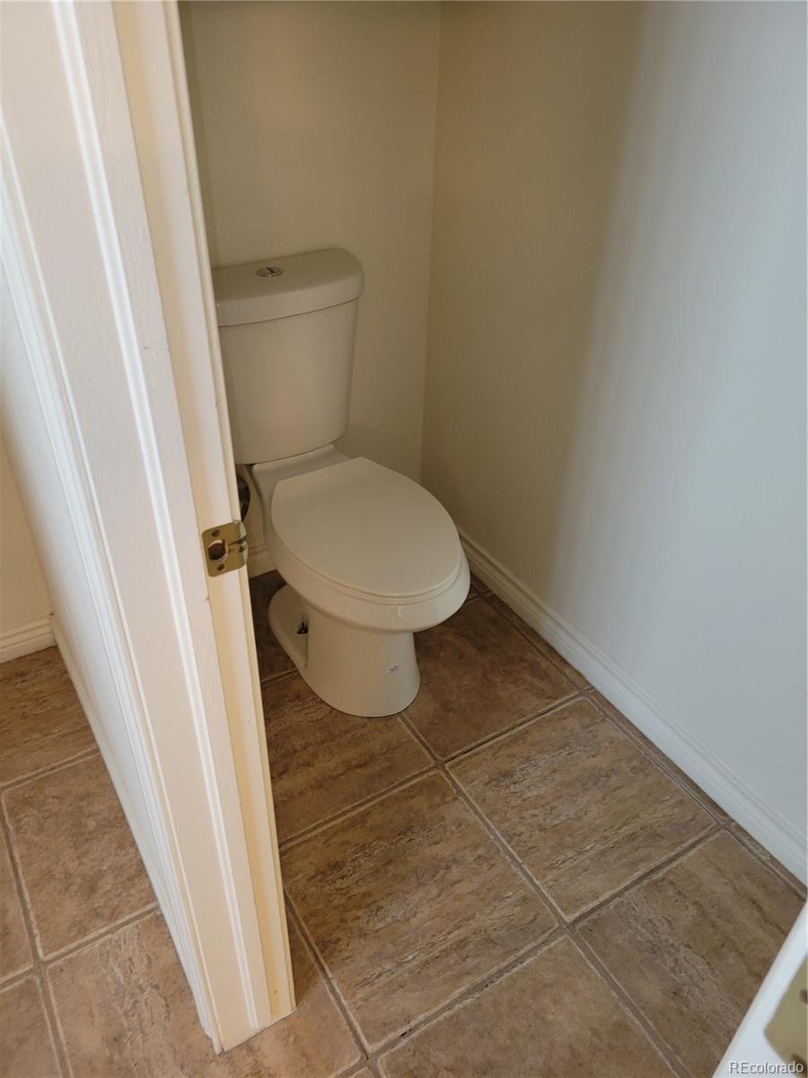 MLS Image #37 for 2619 s iris court,lakewood, Colorado