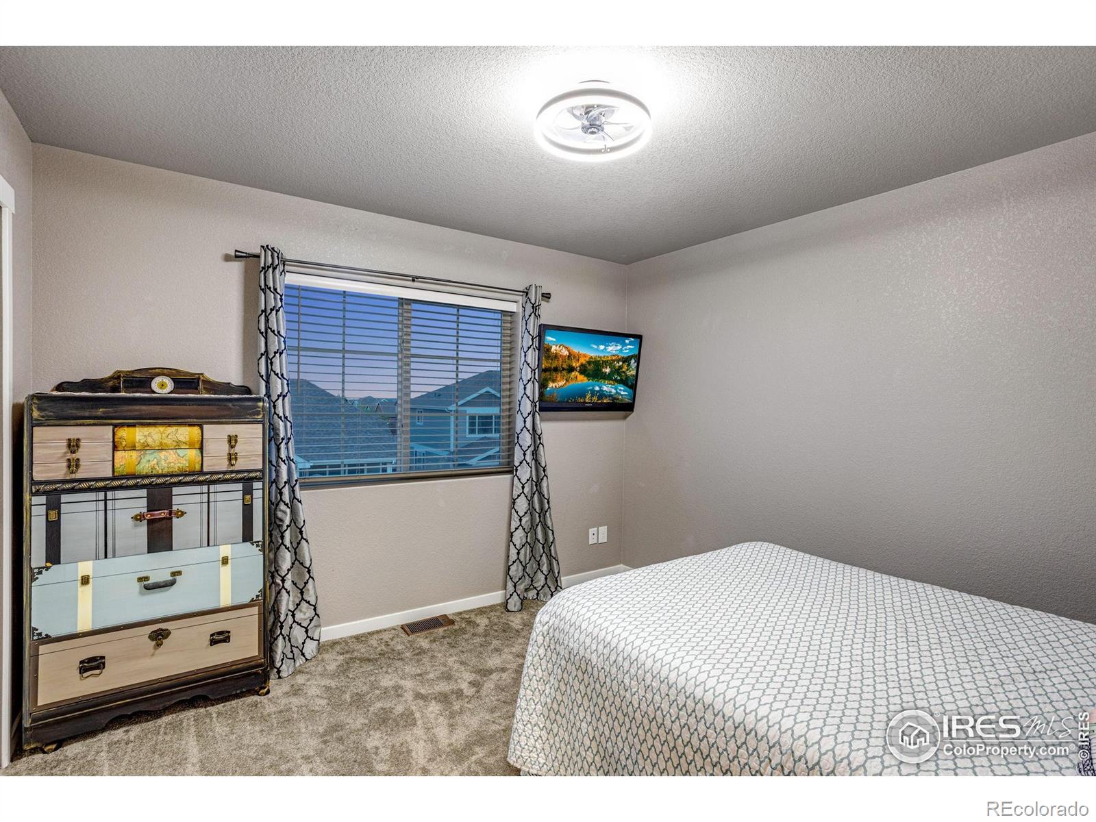 MLS Image #23 for 2079  covered bridge parkway,windsor, Colorado