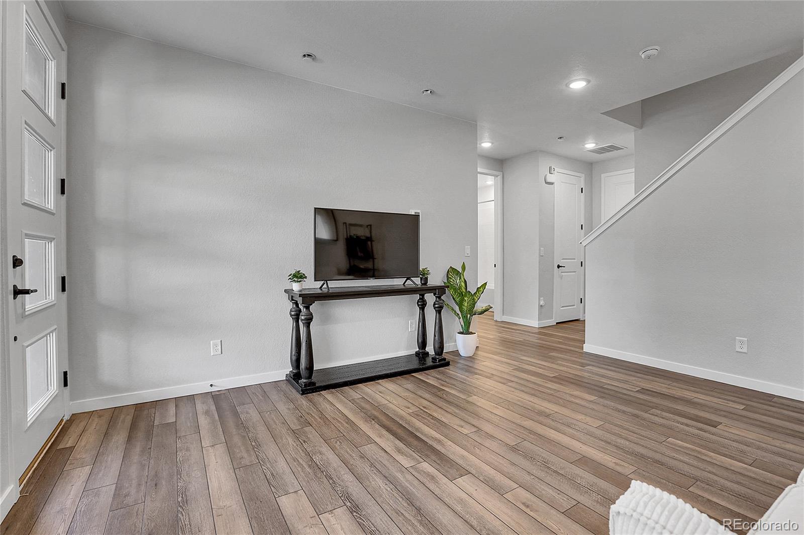 MLS Image #4 for 8728  hotchkiss street,littleton, Colorado
