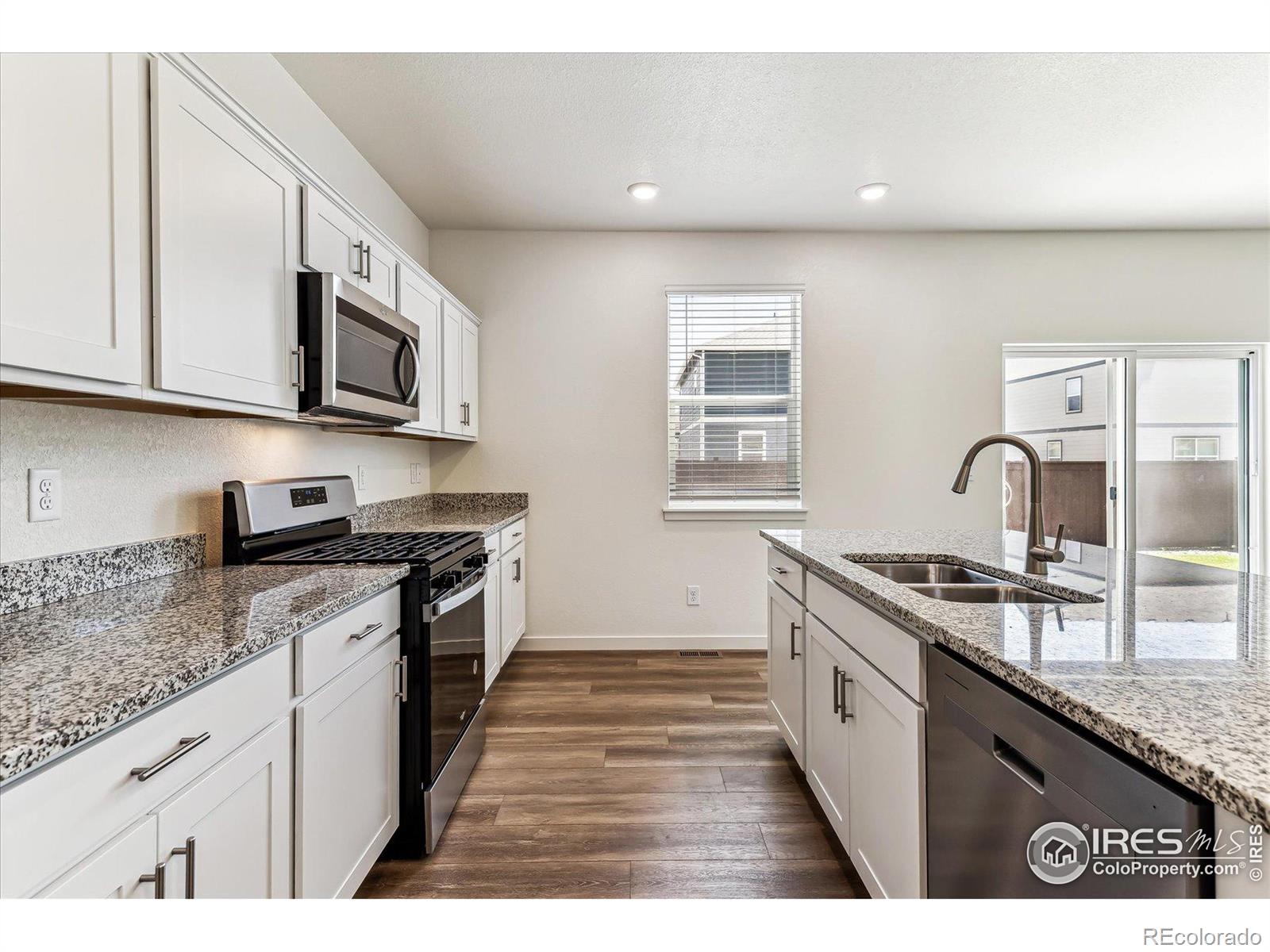 MLS Image #12 for 217  sparrow drive,johnstown, Colorado
