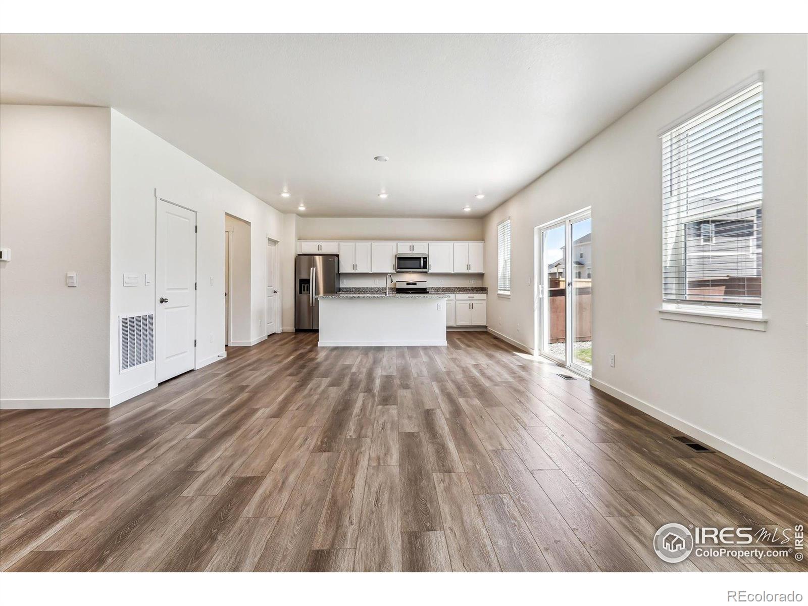 MLS Image #7 for 217  sparrow drive,johnstown, Colorado